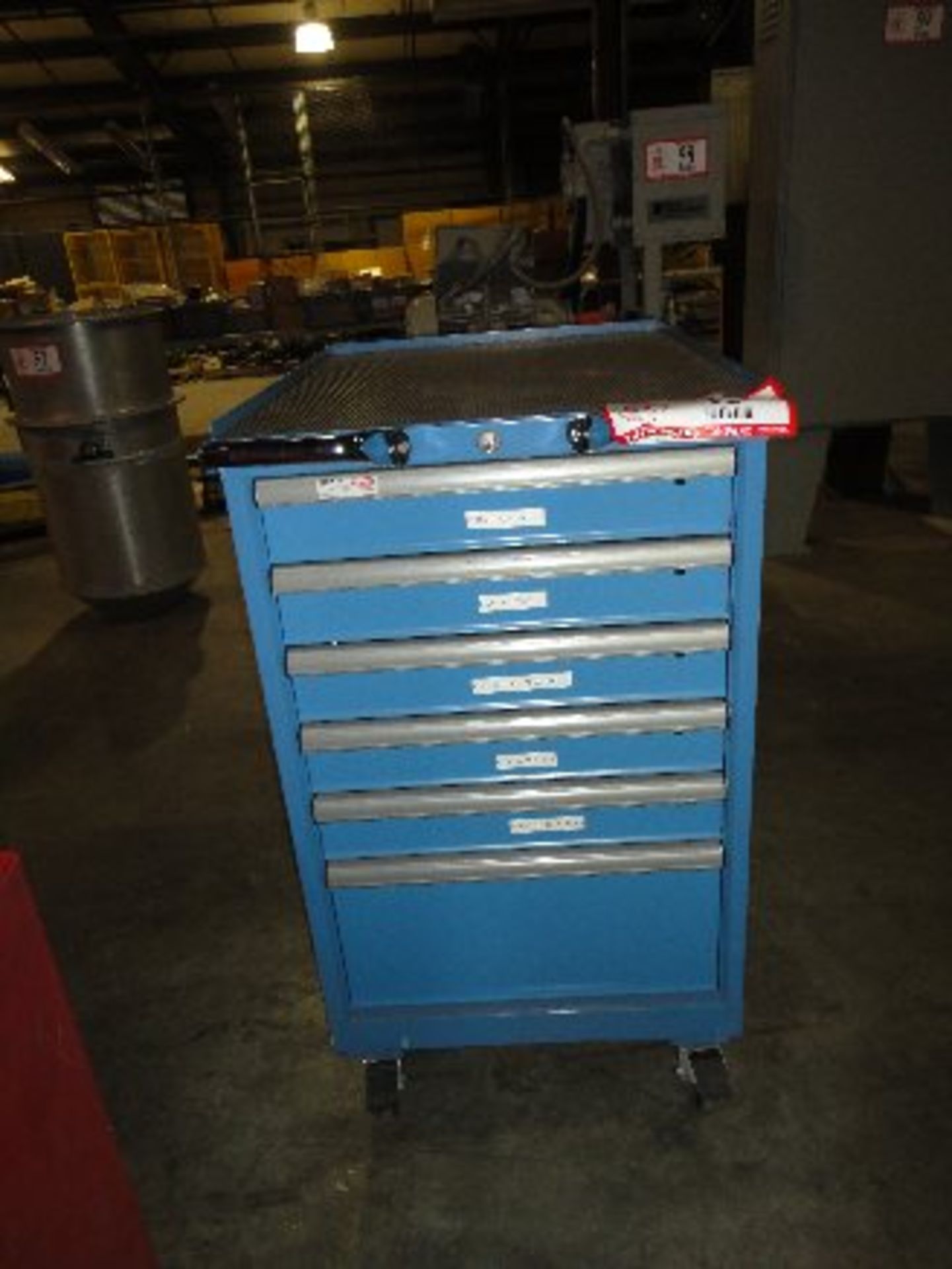 LISTA 6-DRAWER TOOL CABINET ON CASTERS, W/CONTENTS, AIR LINE FITTINGS, FLOW CONTROLLER, ETC