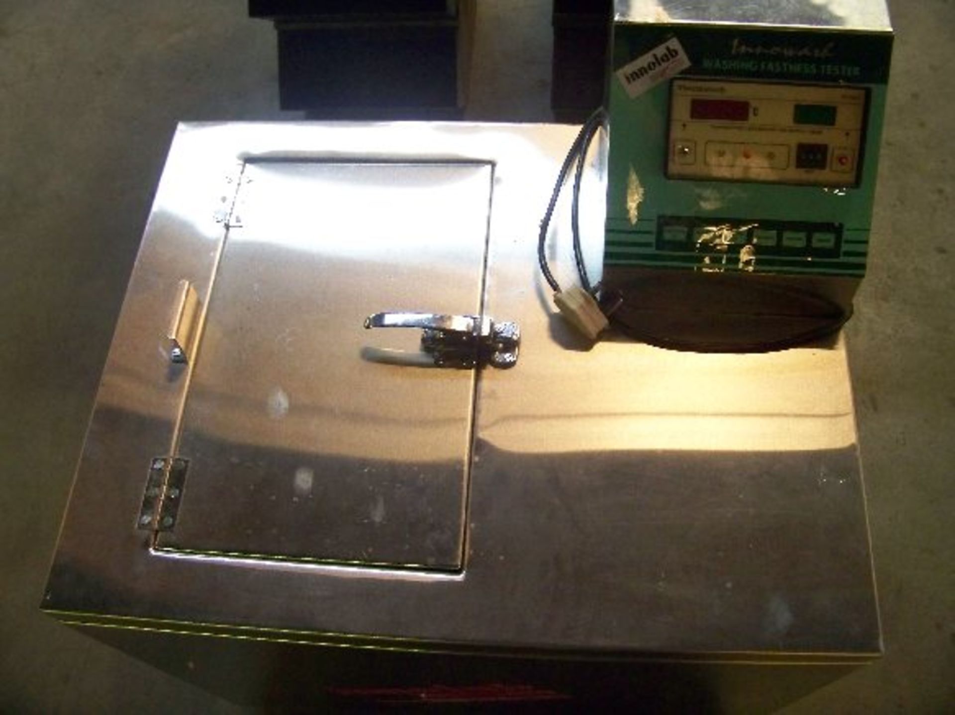 INNOLAB INNOVATIVE SS WASHING FASTNESS TESTER - Image 11 of 12