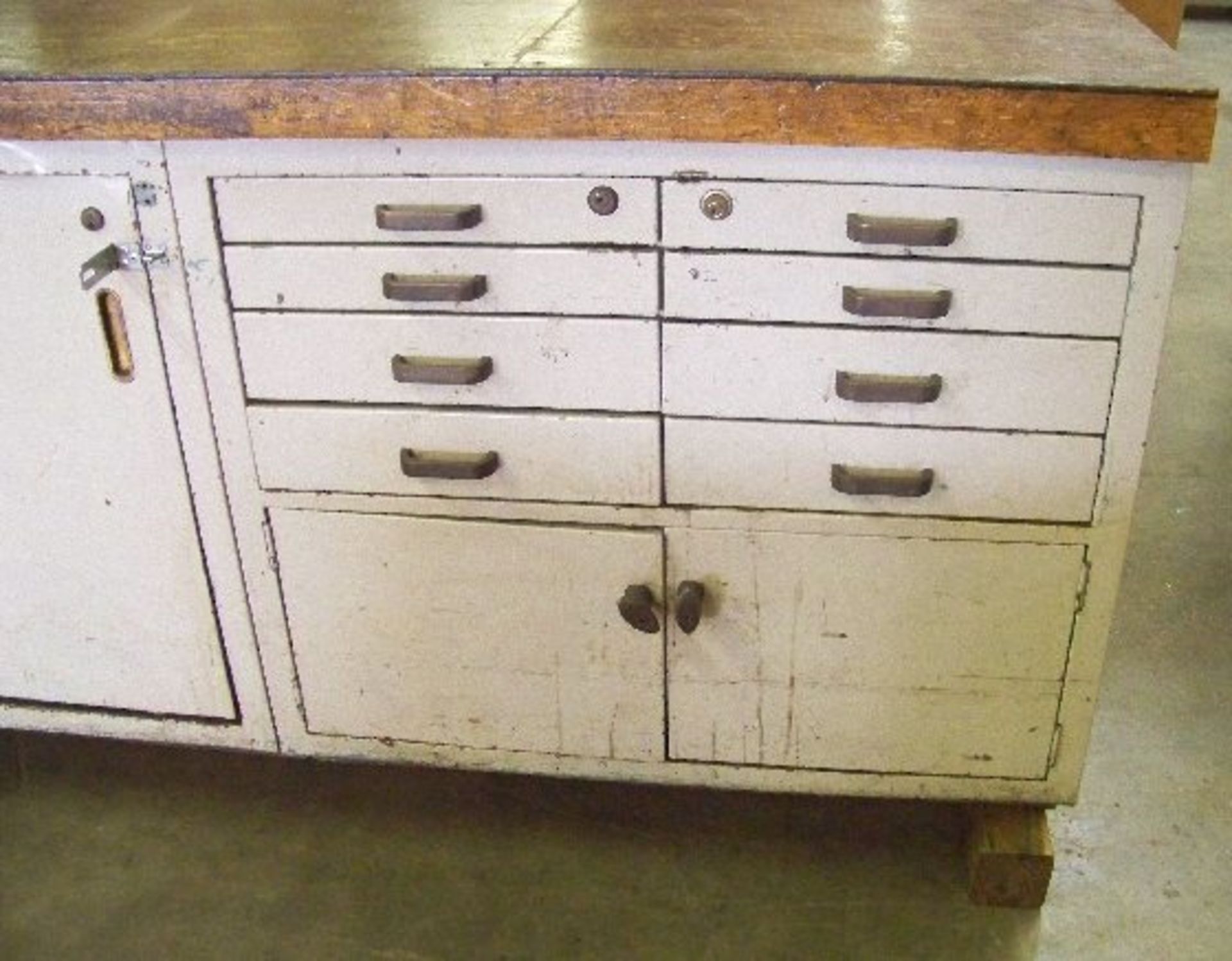 HEAVY DUTY WORK CABINET/TABLE 67 1/2" X 35 1/2" X 35 - Image 2 of 7