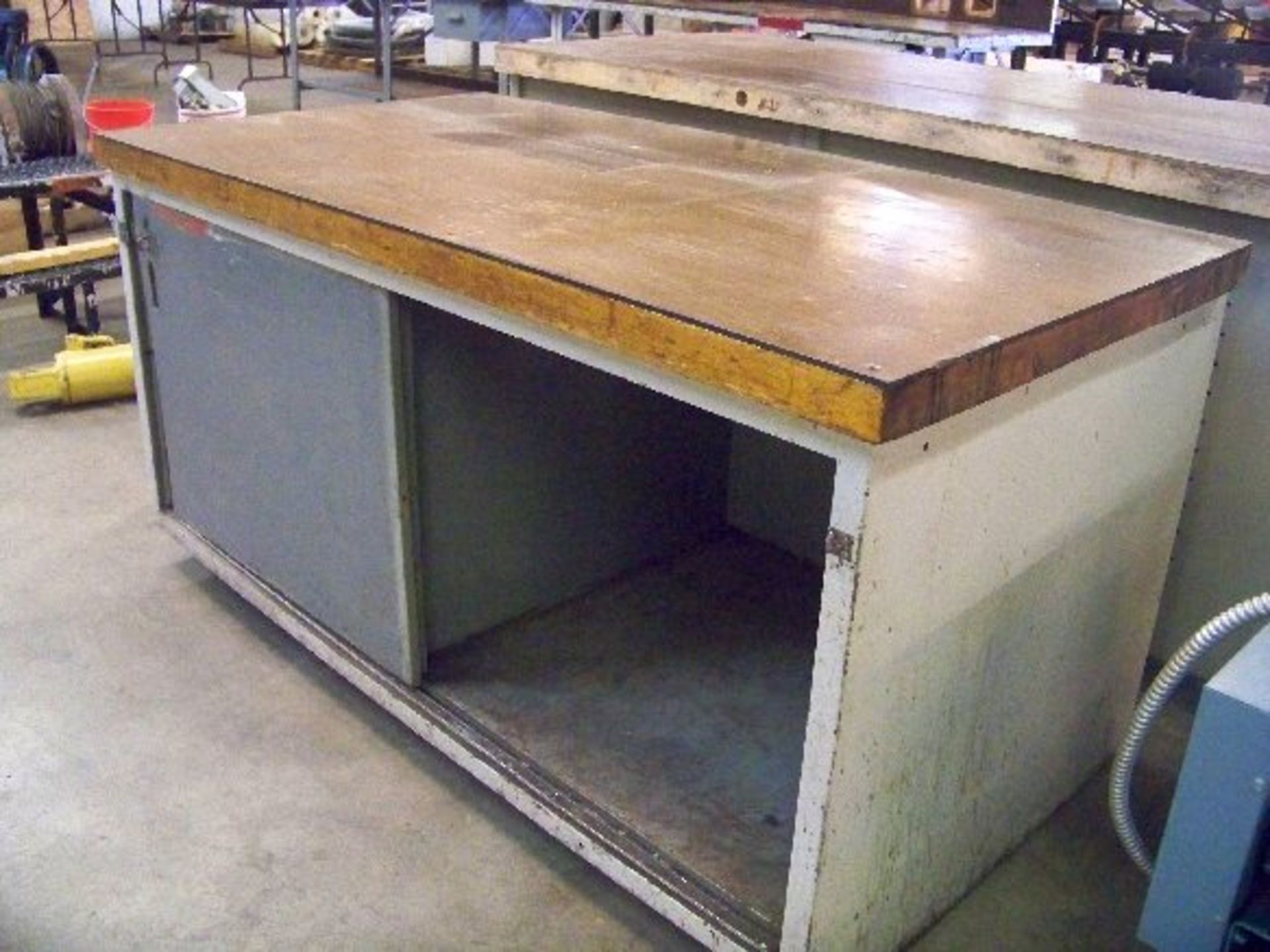 HEAVY DUTY WORK CABINET/TABLE 102" X 35 1/2" X 35 - Image 2 of 4