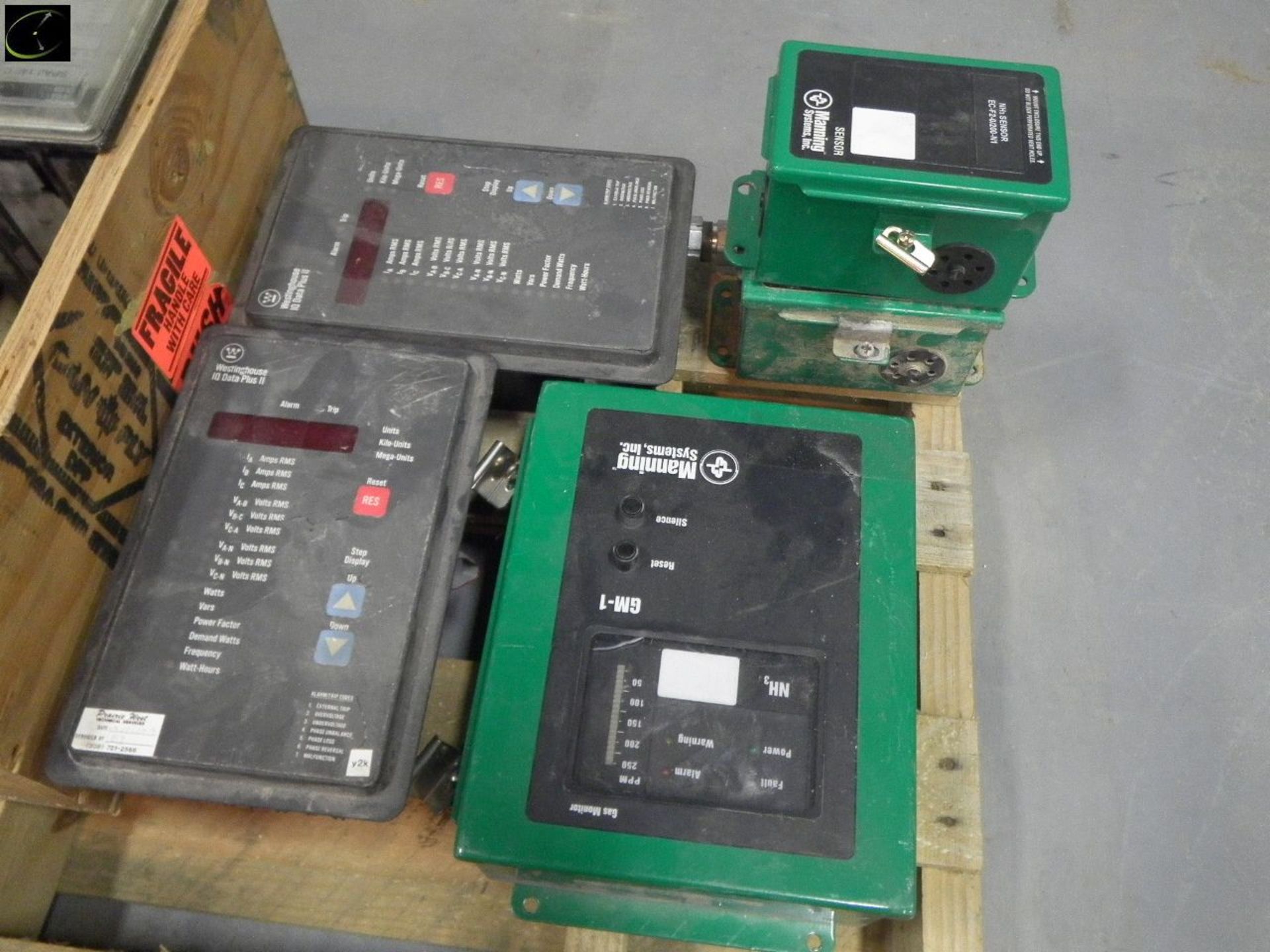 Pallet Of Misc. Wall Mount Vapour Light Lenses, Breakers & Data Sensors. - Image 6 of 6