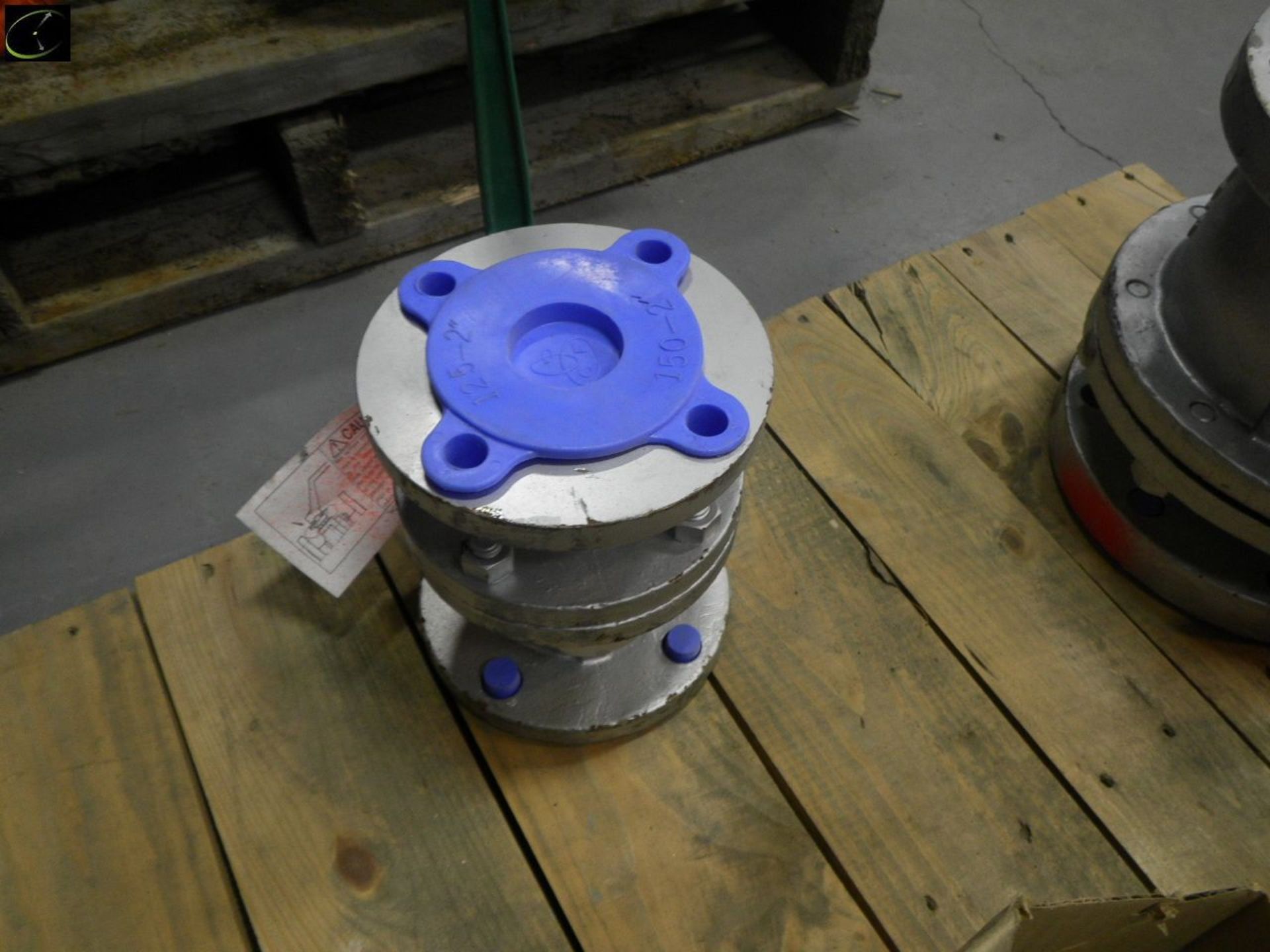 Pallet w/ Misc. Valves To Include TWO 3'' Butterfly Valves, TWO 2'' Ball Valves, ONE 4'' Ball - Image 4 of 4