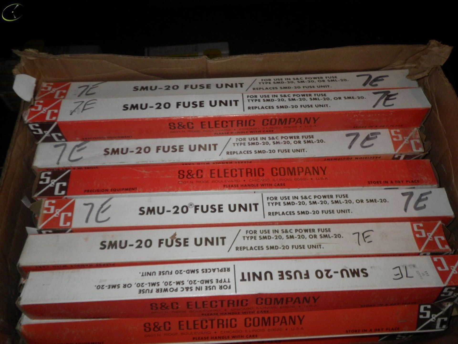 Box Of Approx. THIRTY TWO SMU/20 Fuse Units. - Image 2 of 2