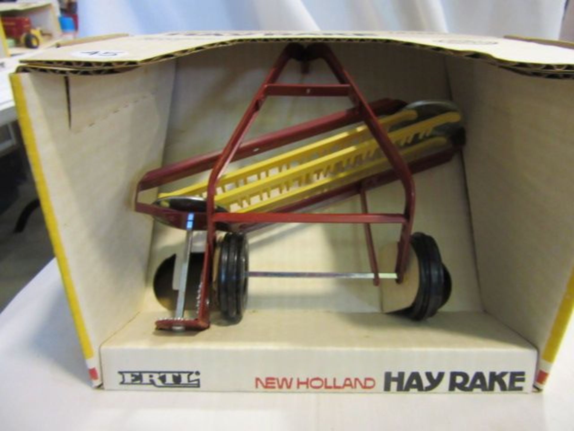 Ertl New Holland Hay Rake, NIB, 1:16 Scale - Image 2 of 4