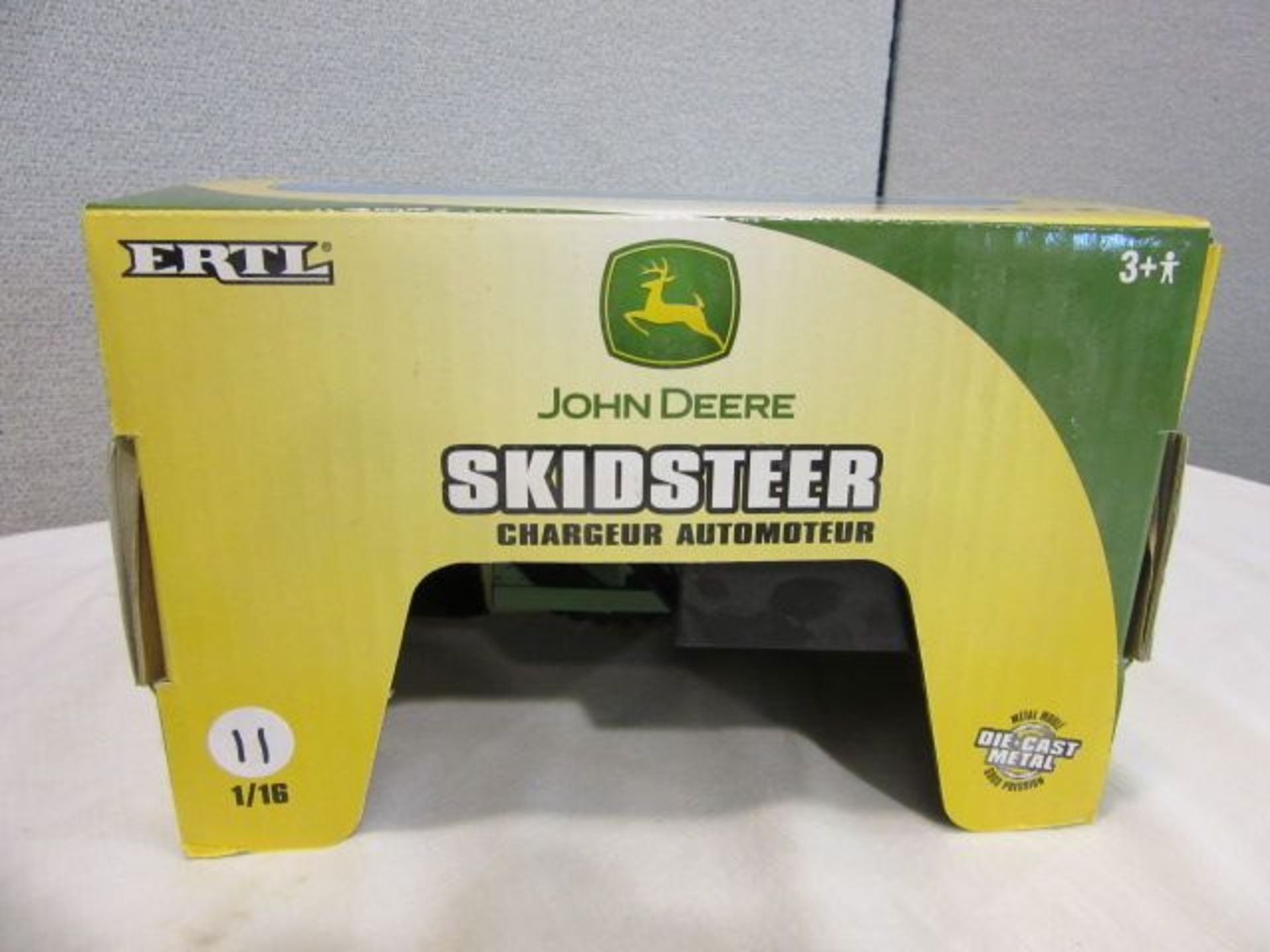 Racing Champions Ertl John Deere Skidsteer w/Loader, NIB, 1:16 Scale - Image 8 of 8