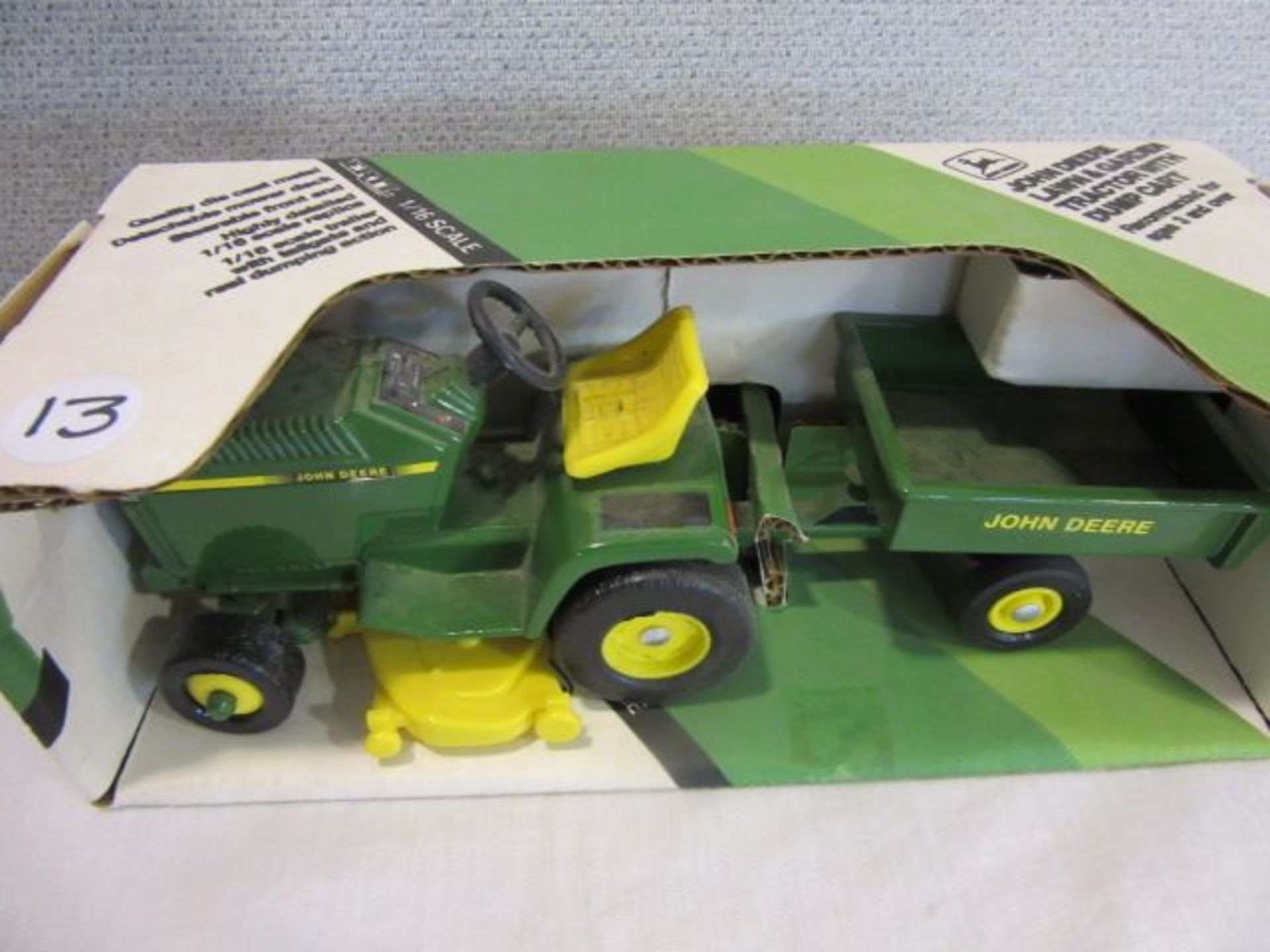 Ertl John Deere Lawn & Garden Tractor w/Dump Cart, NIB, 1:16 Scale - Image 2 of 8