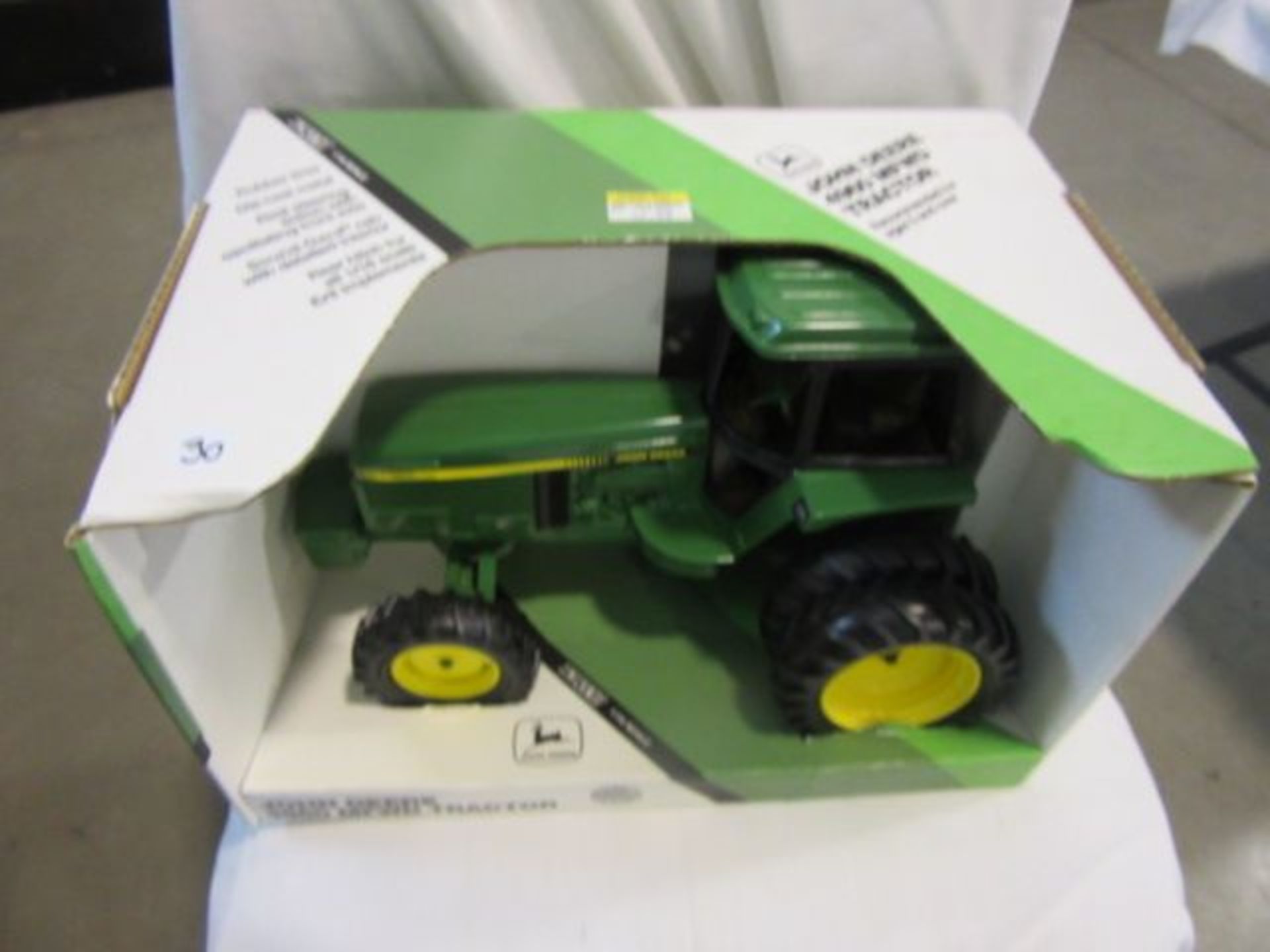 Ertl John Deere 4960 MFWD Tractor w/Cab, Front Weights, Dual Rear Wheels, NIB, 1:16 Scale - Image 4 of 4