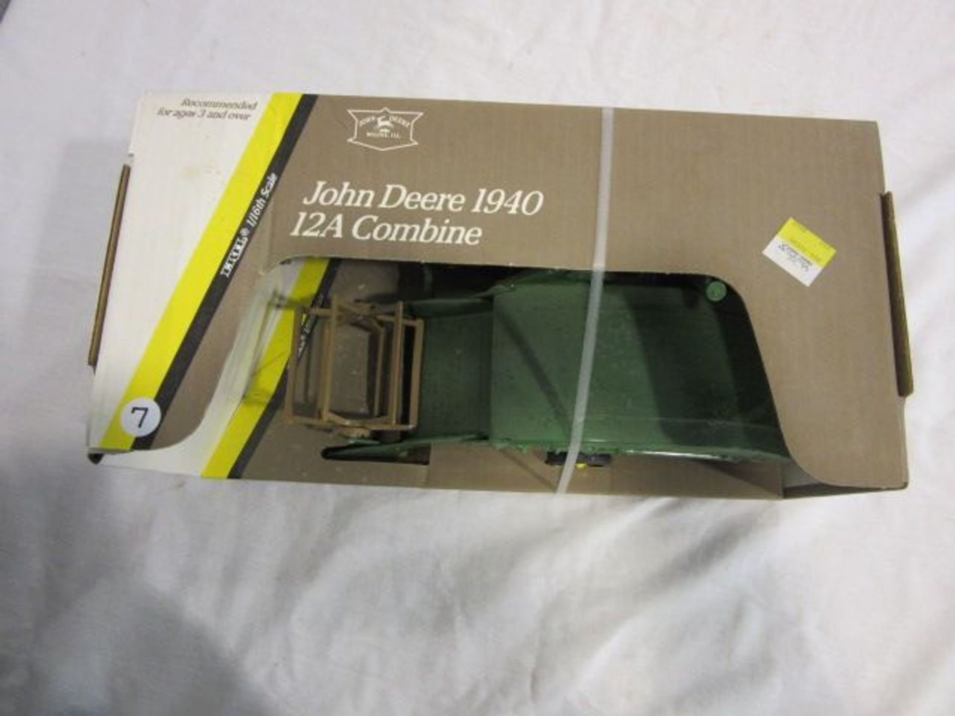 Ertl 1940 John Deere No. 12A Pull Along Combine, NIB, 1:16 Scale - Image 6 of 7