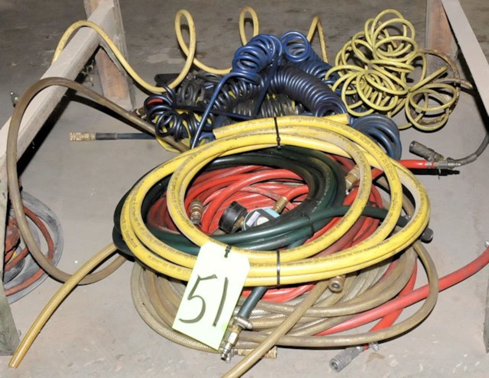 Lot-Air Hoses Under (1) Bench