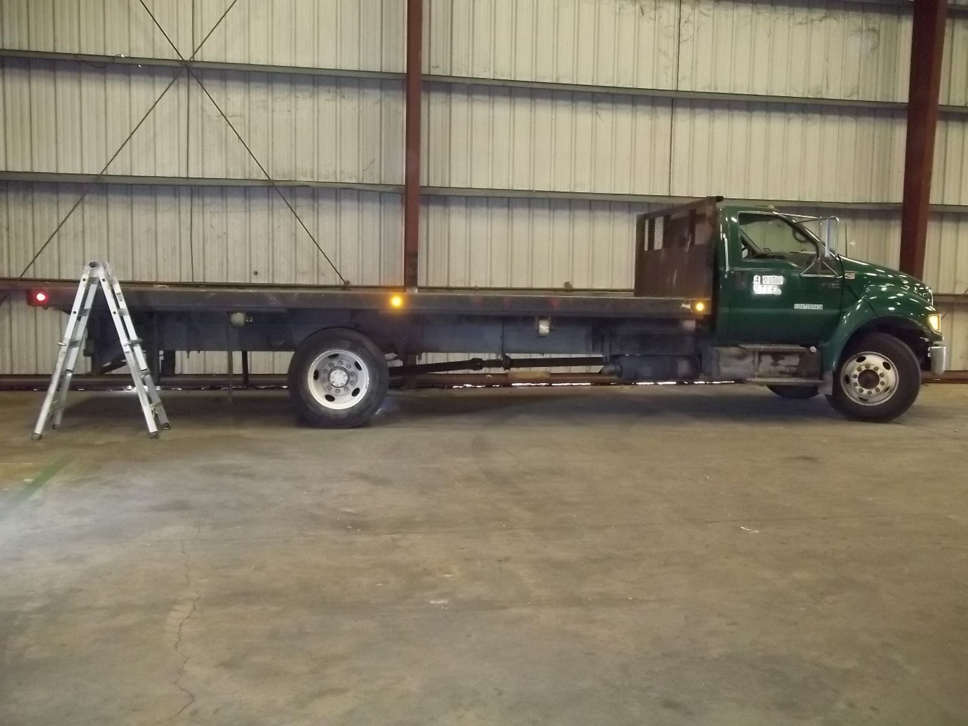 Ford F750 XLT Work Truck - Image 6 of 10