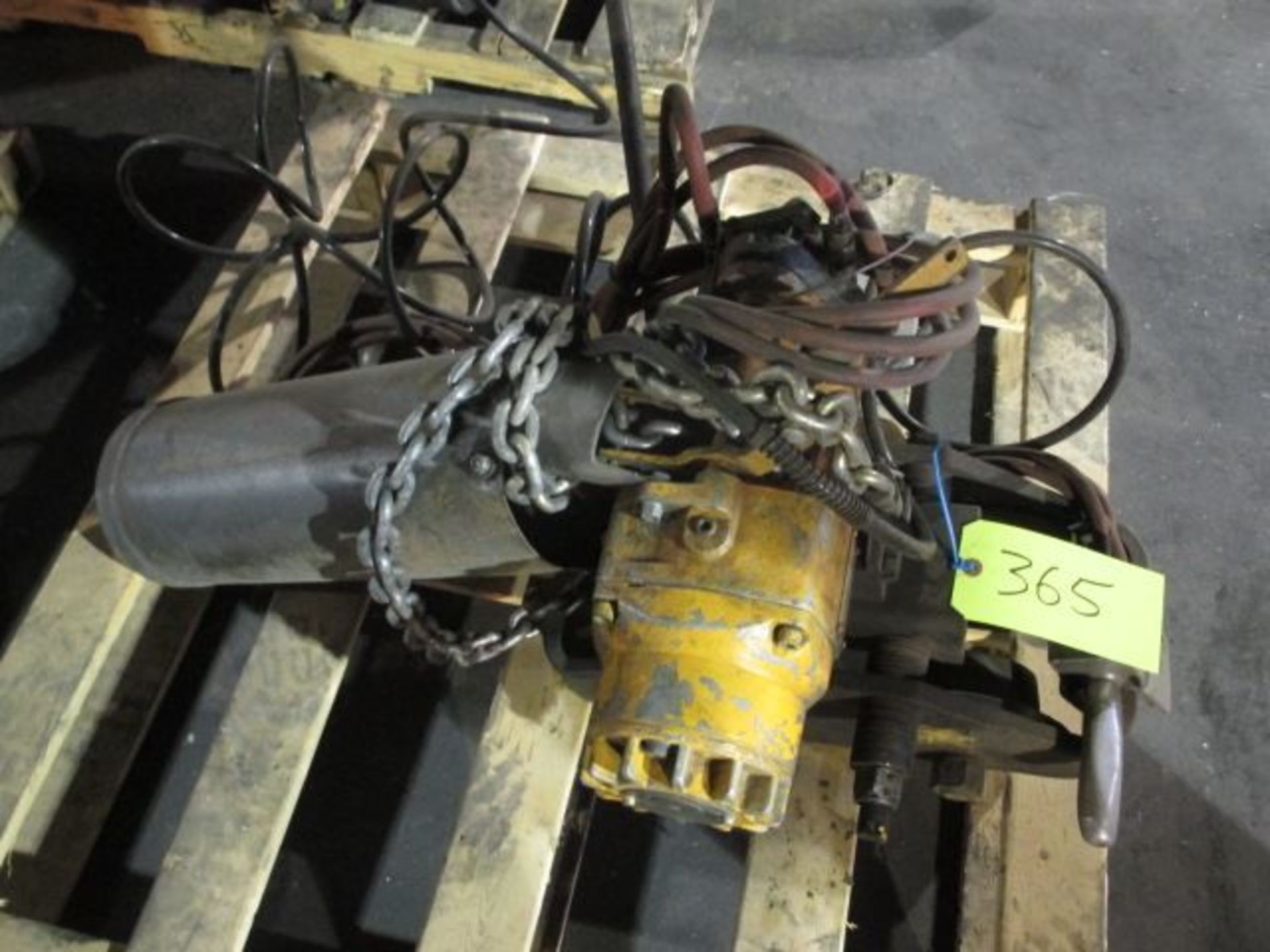 Ingersoll-Rand 3-Ton Electric Chain Hoist Pendant Controlled; with Beam Attachment