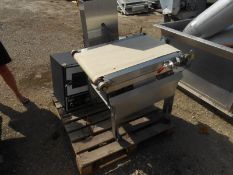 Auto Check 400 Conveyorized Digital Scale, S/S Skid, Digital Readout, ½ HP, 230v, (LOCATED IN WI)