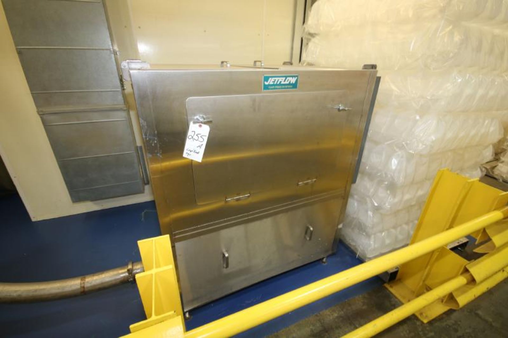 Aprox. 36" W x 11-1/2 ft. L x 52" H S/S Jet Flow Corp. Feed System includes Aprox. 25 ft. L x 4" W