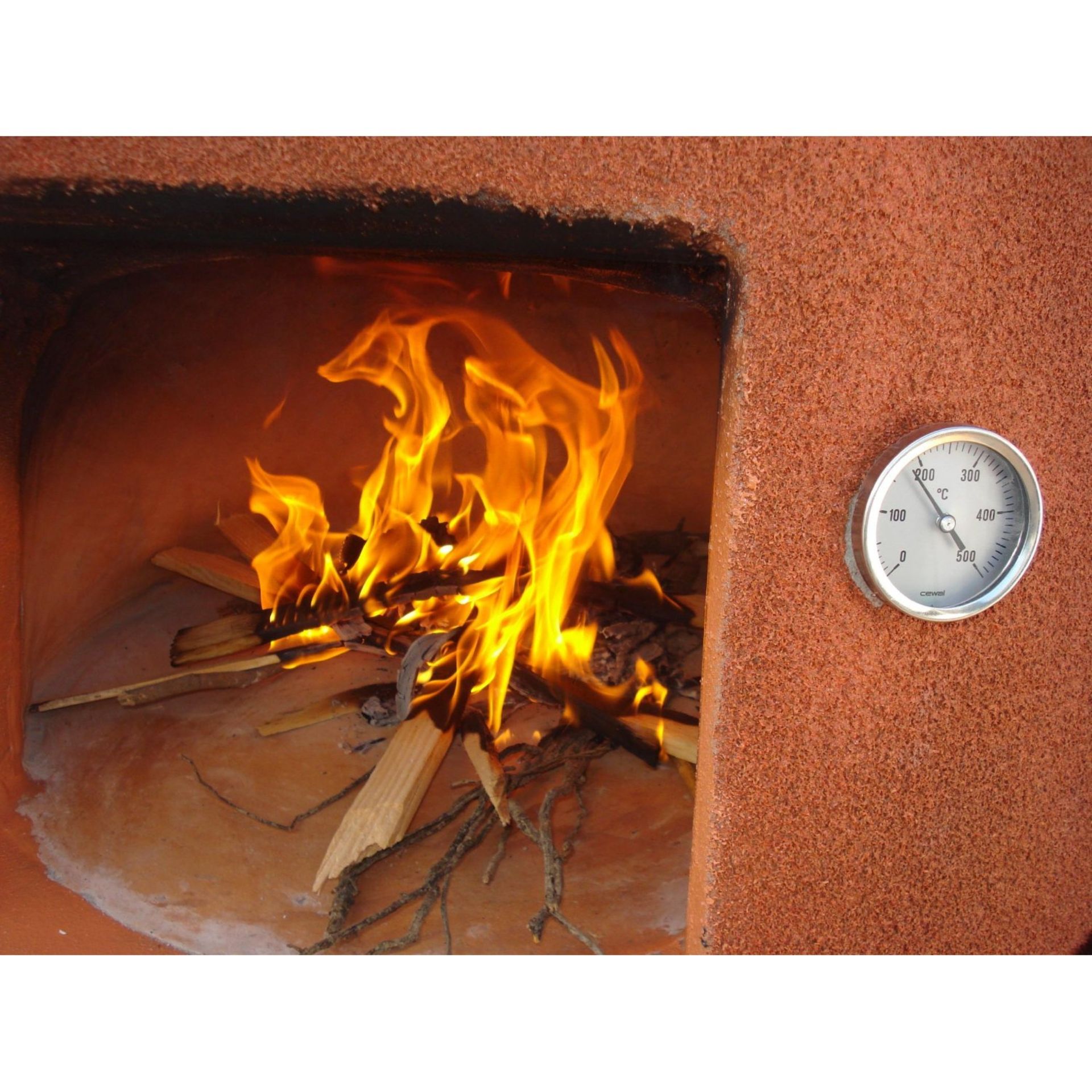 Beehive Wood Fired Pizza Oven, Insulated Construction, 27.5" Interior diameter, 35" Exterior - Image 6 of 7