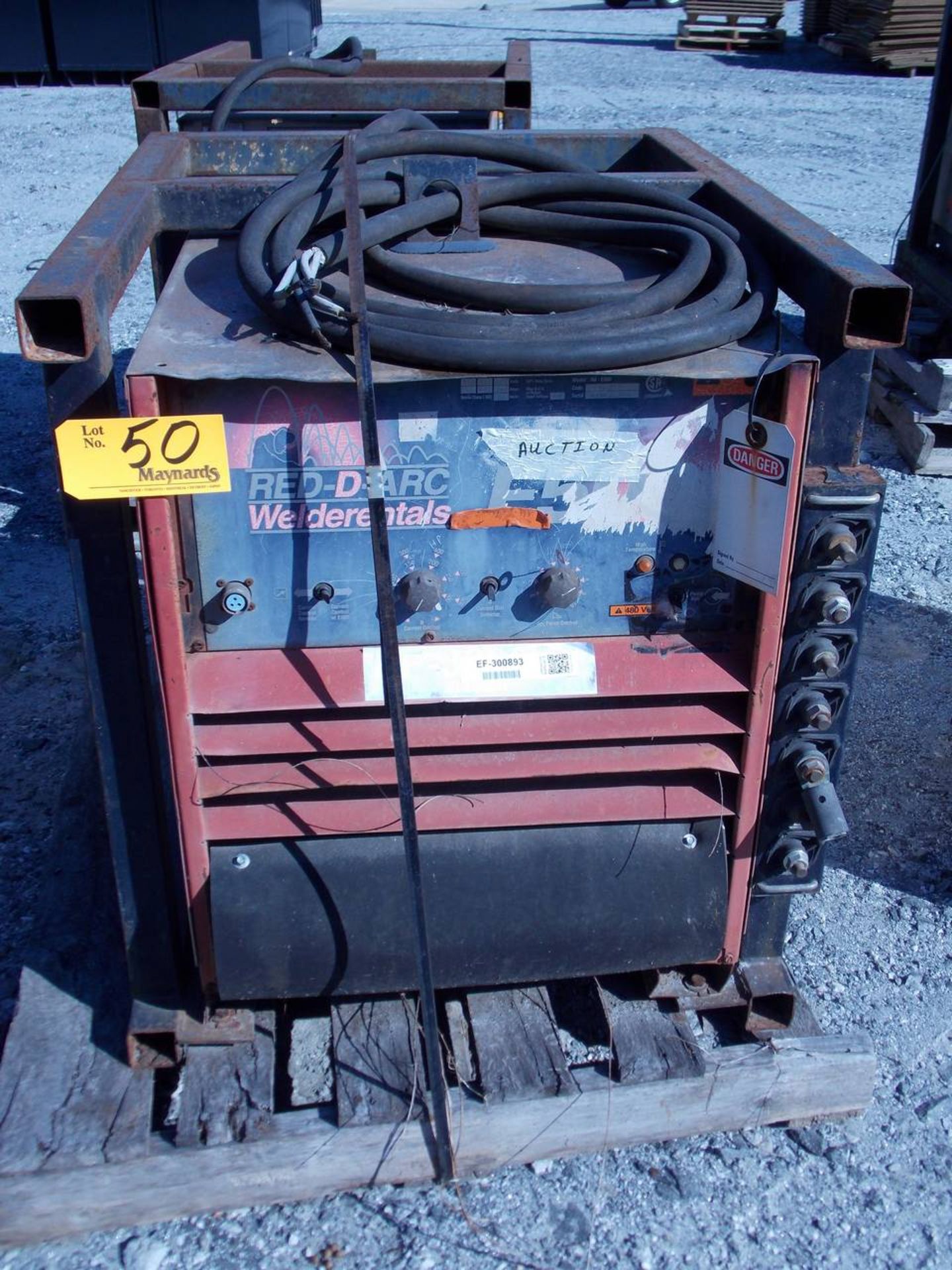 1998 Lincoln Electric RLK1286 E500 electric welder (R3R500)