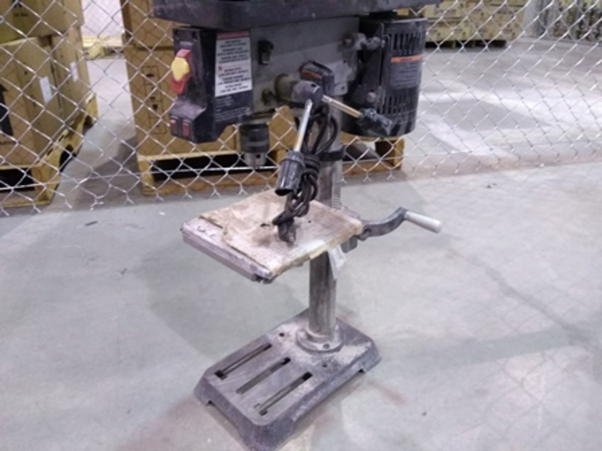 Riobi column drill (chuck and lasser alignment system included), 1/2 hp engine. - Image 4 of 14