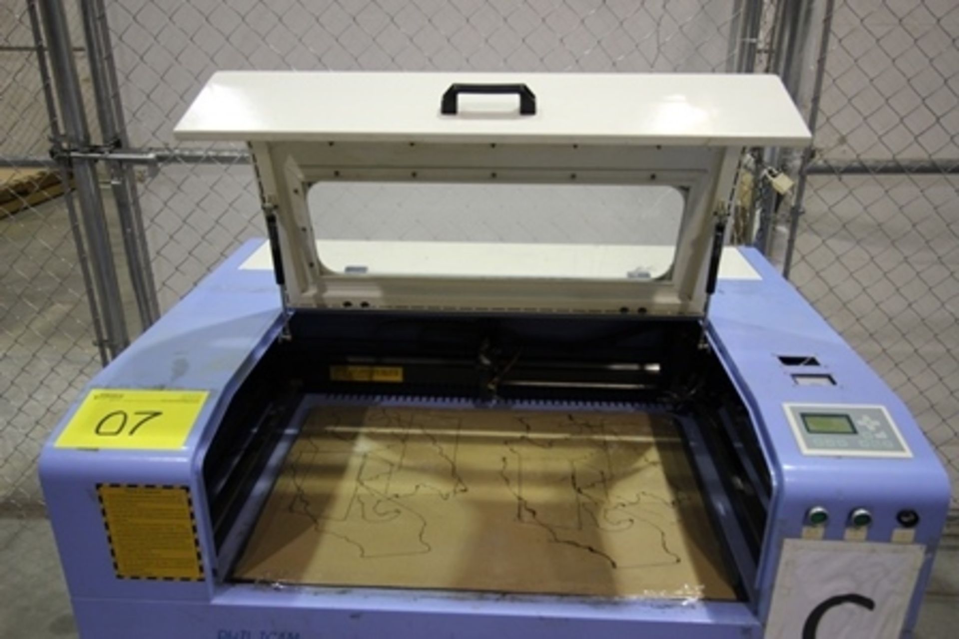 Phillican CO2 laser engraver and cutting machine, model 6090. - Image 10 of 23