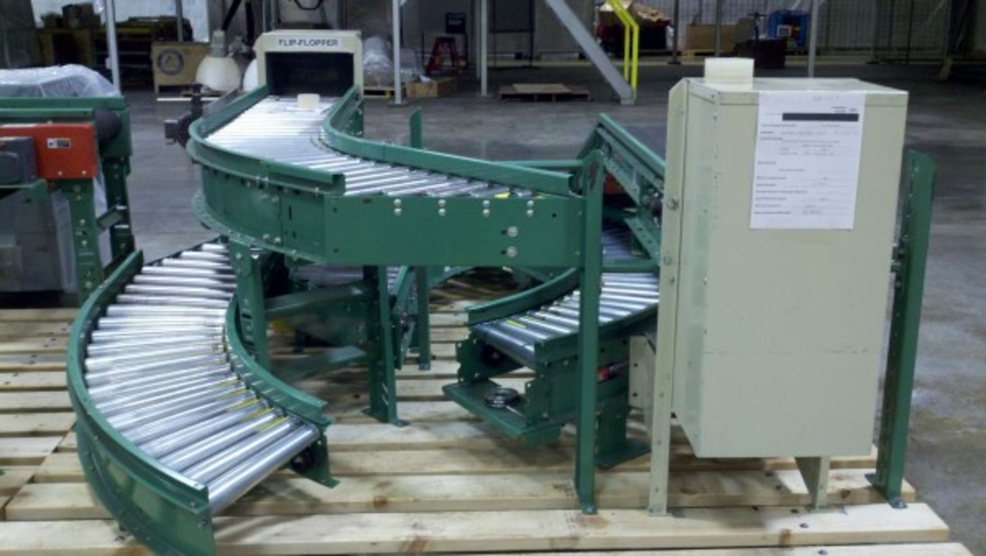 Lot 13: Roach Case Flipper 93” x 120” Skids, 480V, 25 Cases/Min – Uninstalled and Located in Eau