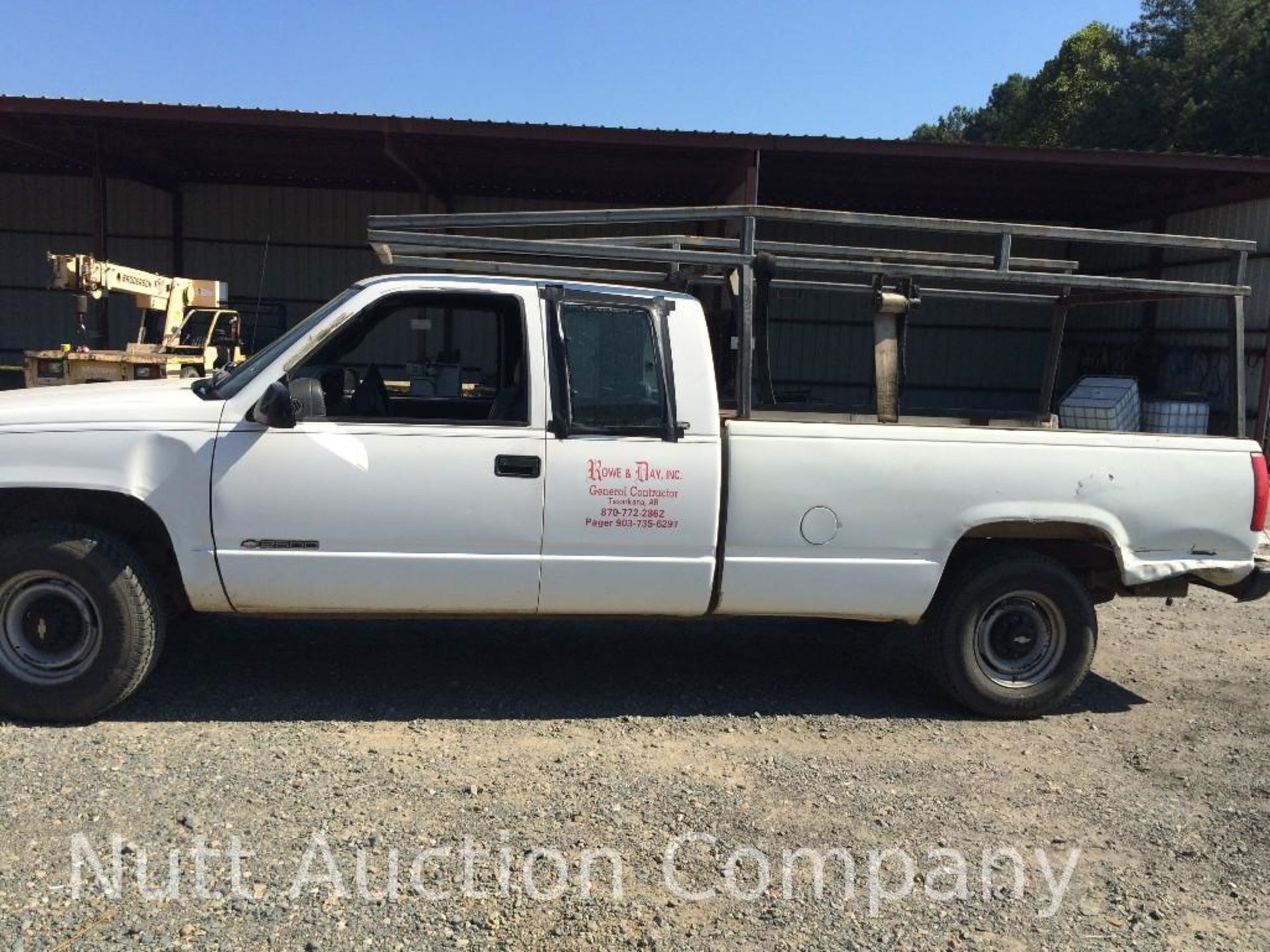 1998 Chevrolet C2500 Truck Mileage: 144,855, Body Type: 2 Door, Cab; Extended, Trim Level: Base,