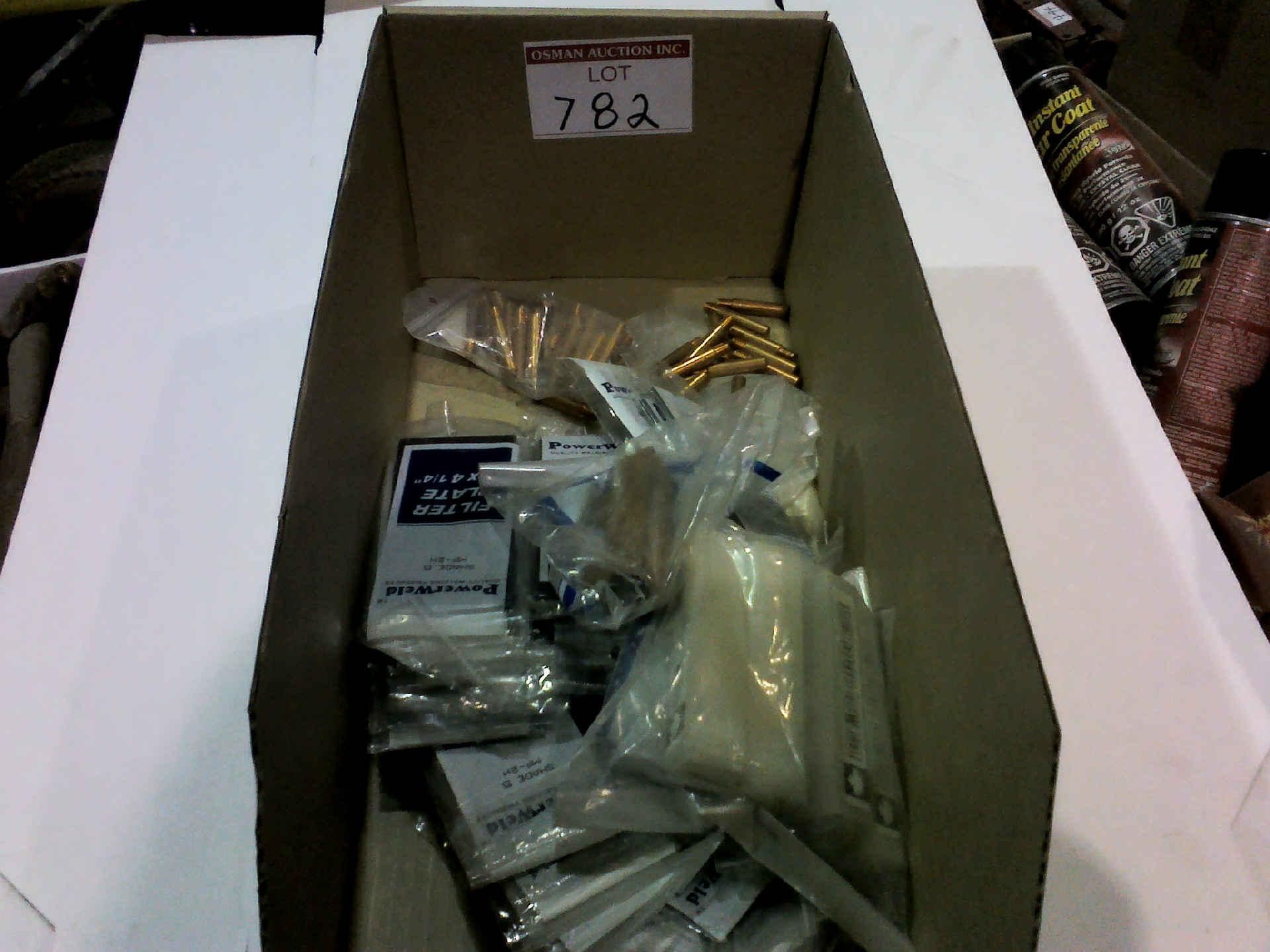 BOX OF ASSORTED TORCH TIPS AND FILTER PLATES