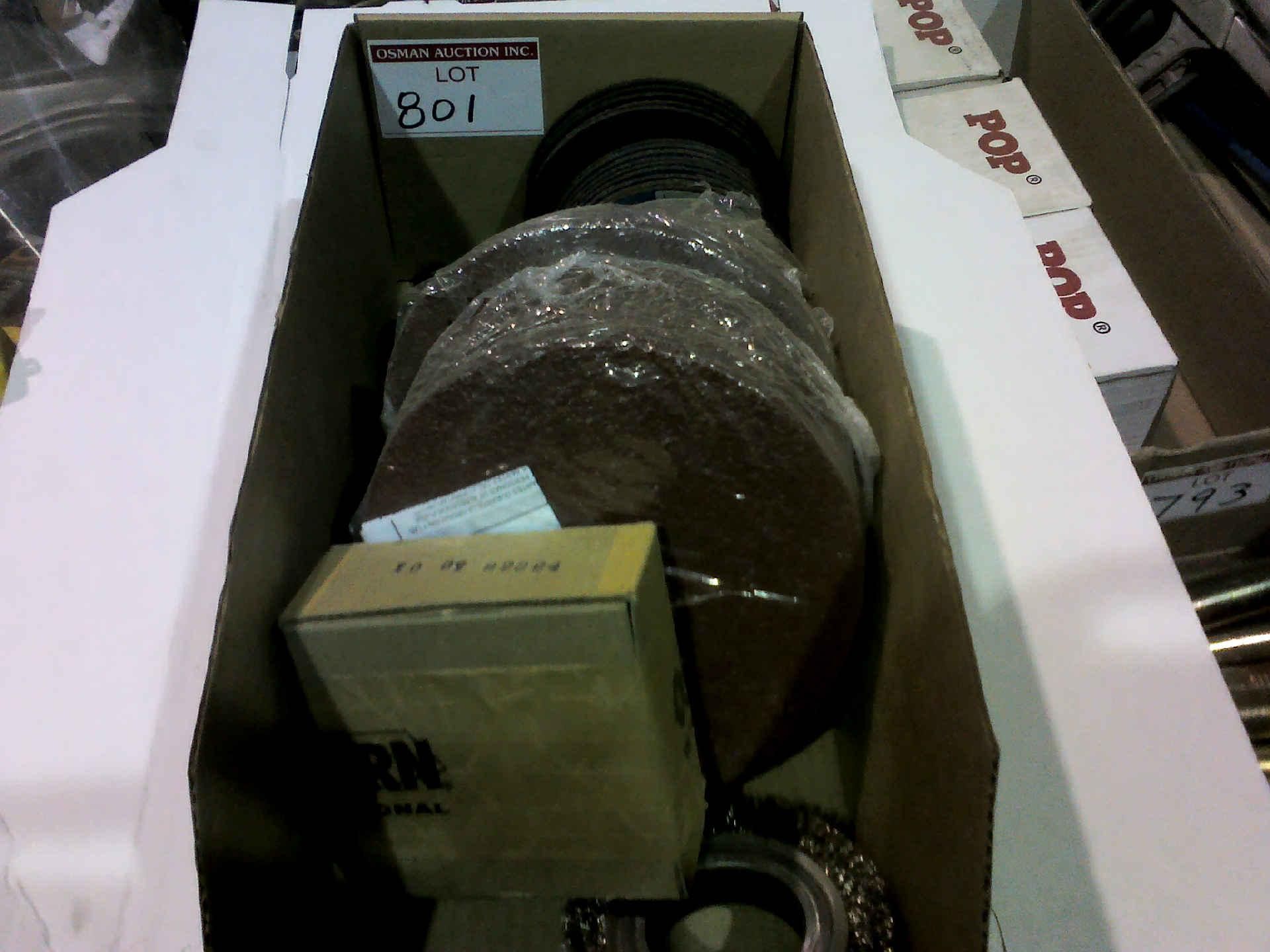 BOX OF ASSORTED GRINDING AND CUTTING DISCS