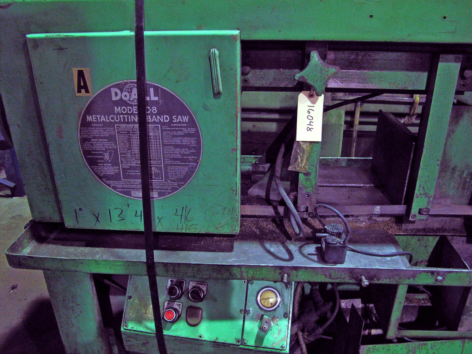 HORIZONTAL BANDSAW, DOALL 12" X 12", Mdl. C-8,  12" rounds, (4) blade spds: 60â€“250 FPM, 160" x - Image 3 of 6