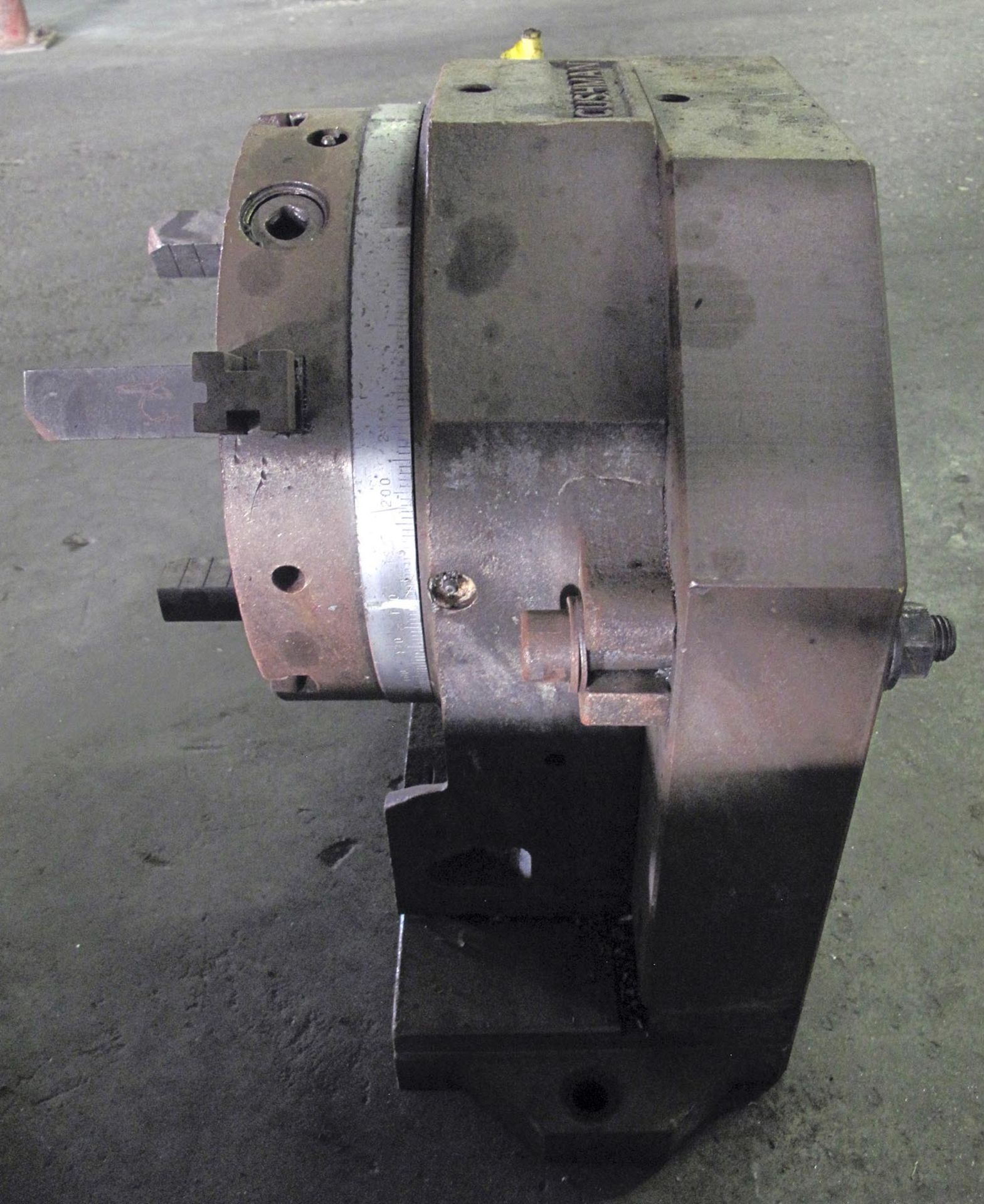 ROTARY TABLE, CUSHMAN, on H.D. right angle stand, approx. 24" swing, 12" dia. 3-jaw chuck w/2- - Image 3 of 4
