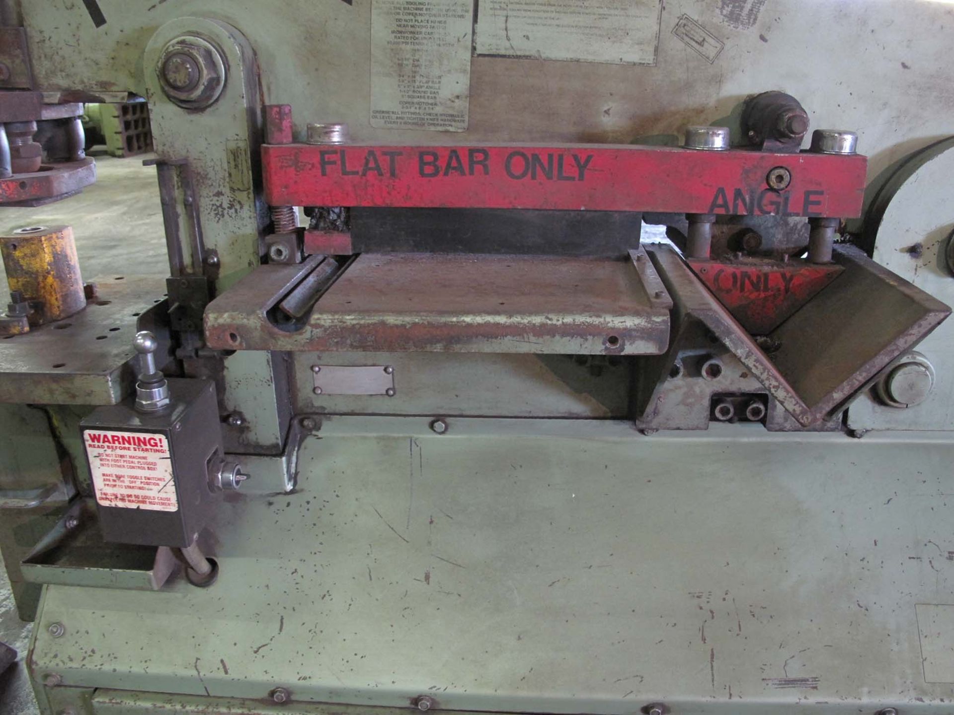 HYDRAULIC IRONWORKER, PIRANHA 50 T. CAP., Mdl. P-50, punch, angle shear, bar shear, brake, punch - Image 5 of 6