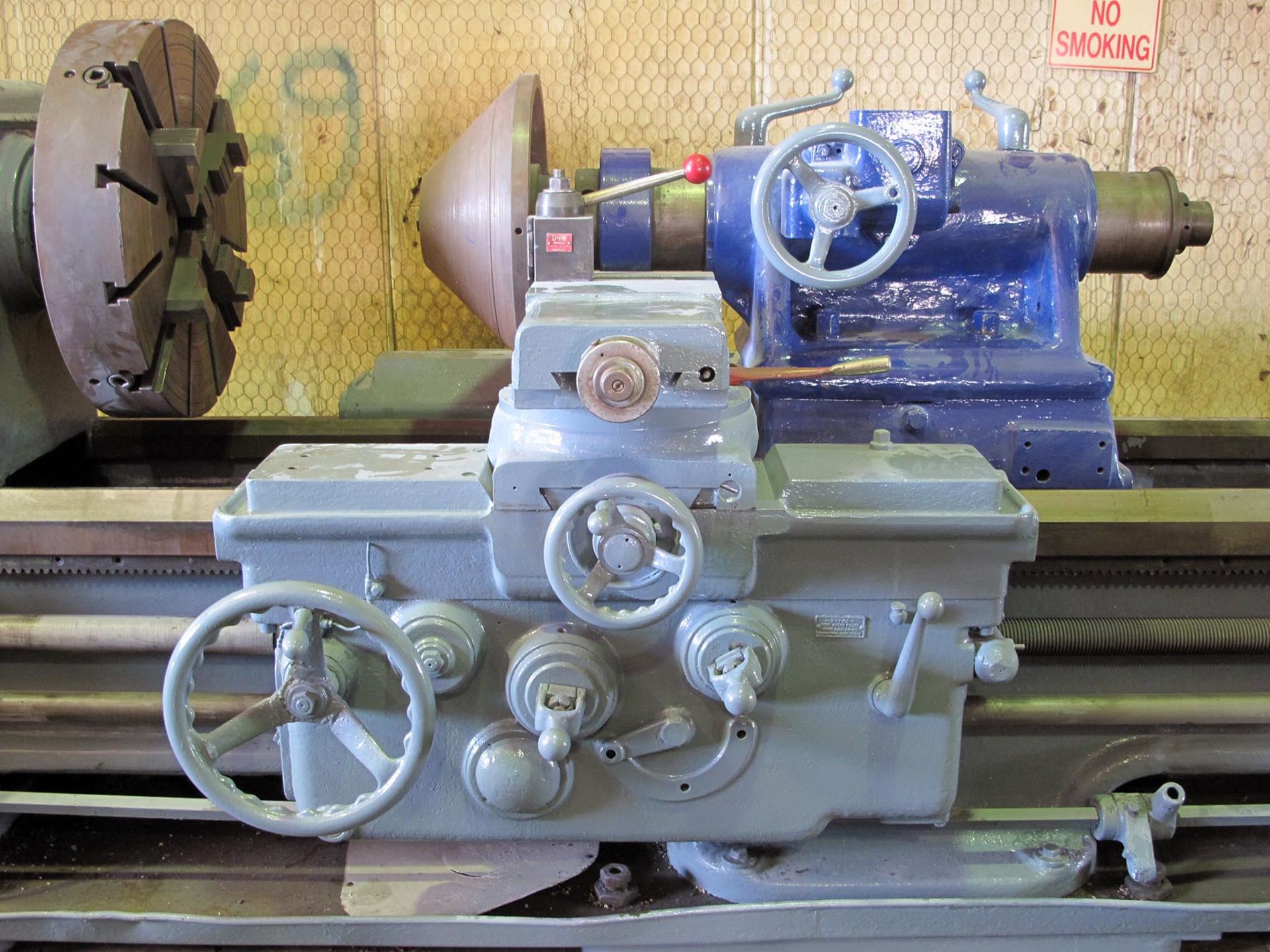 HEAVY DUTY ENGINE LATHE, MONARCH 37" X 108", Mdl. 32NN, 37.5" sw. over bed, 108" dist. btn. centers, - Image 5 of 6