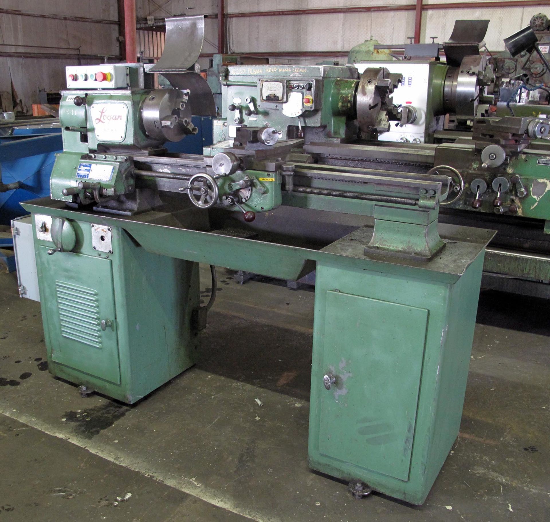 ENGINE LATHE, LOGAN 12" X 35", Mdl. 2557 V, 7" sw. over crosslide, 55"L. bed, 1.375" spdl. bore, - Image 2 of 7