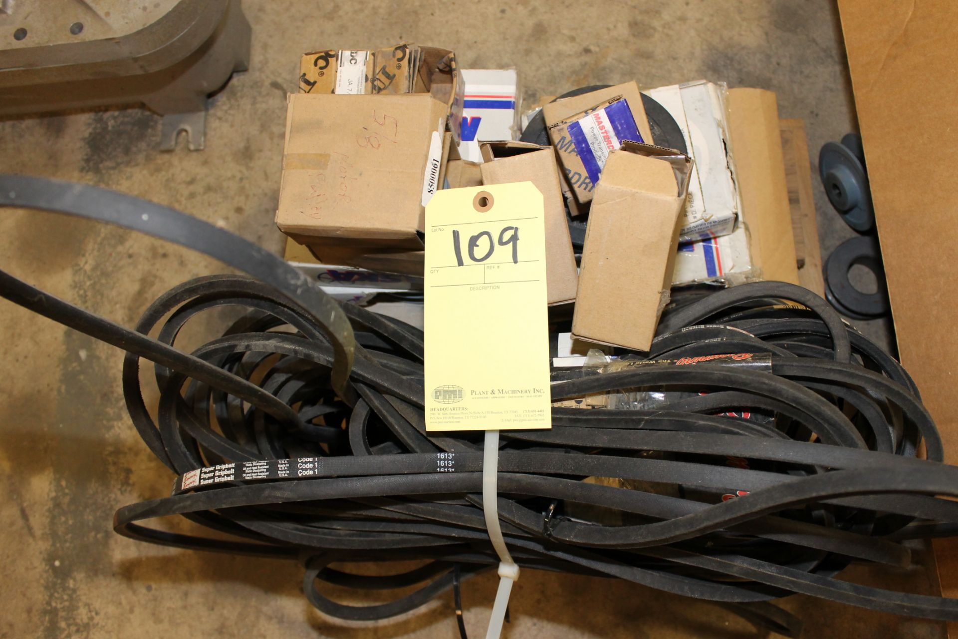 LOT OF RUBBER DRIVE BELTS AND SHEAVES (Location D)