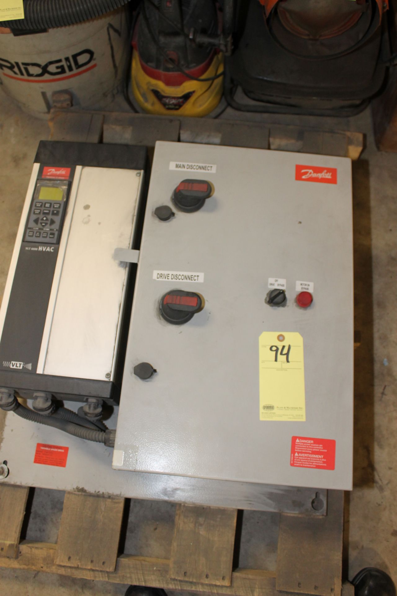 SERVO DRIVE, Danfoss Model VLT 6000 HVAC Servo Drive 5.5KW 7.5HP (Location D)