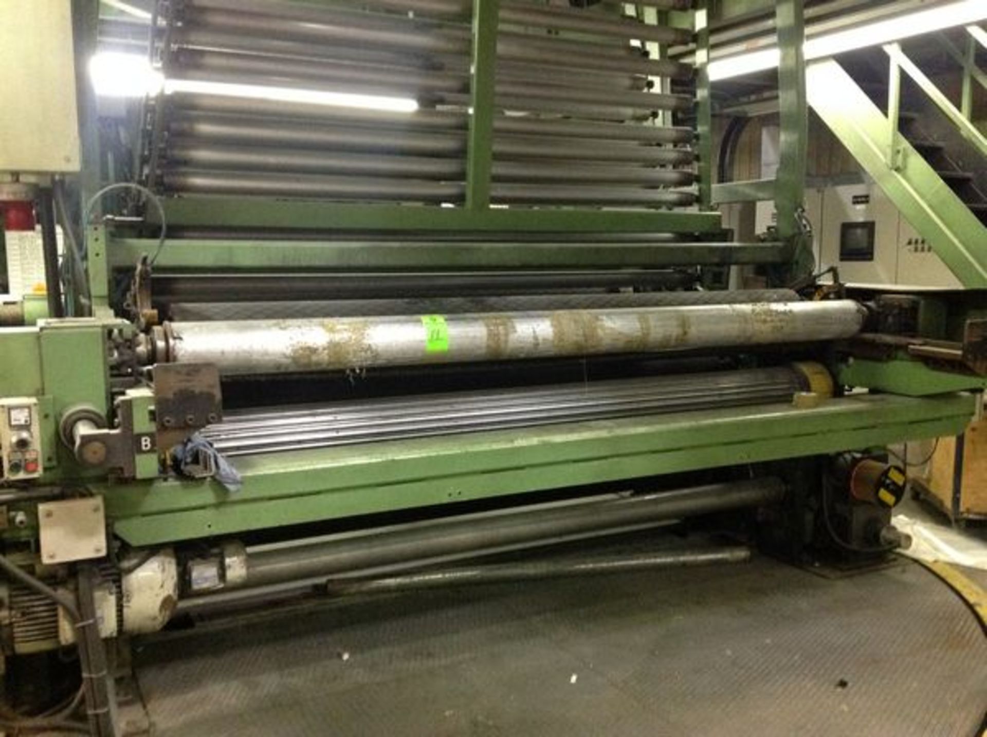 Clasping rollers and winder; 70"  diameter  collapsing rollers, winder, rotating base, gives a