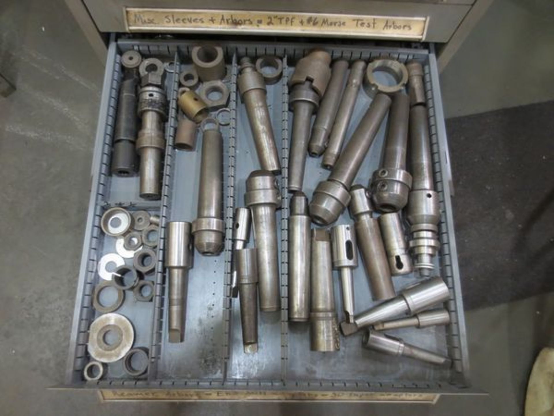 Vidmar cabinet with contents of hand tools & machine tooling - Image 6 of 8