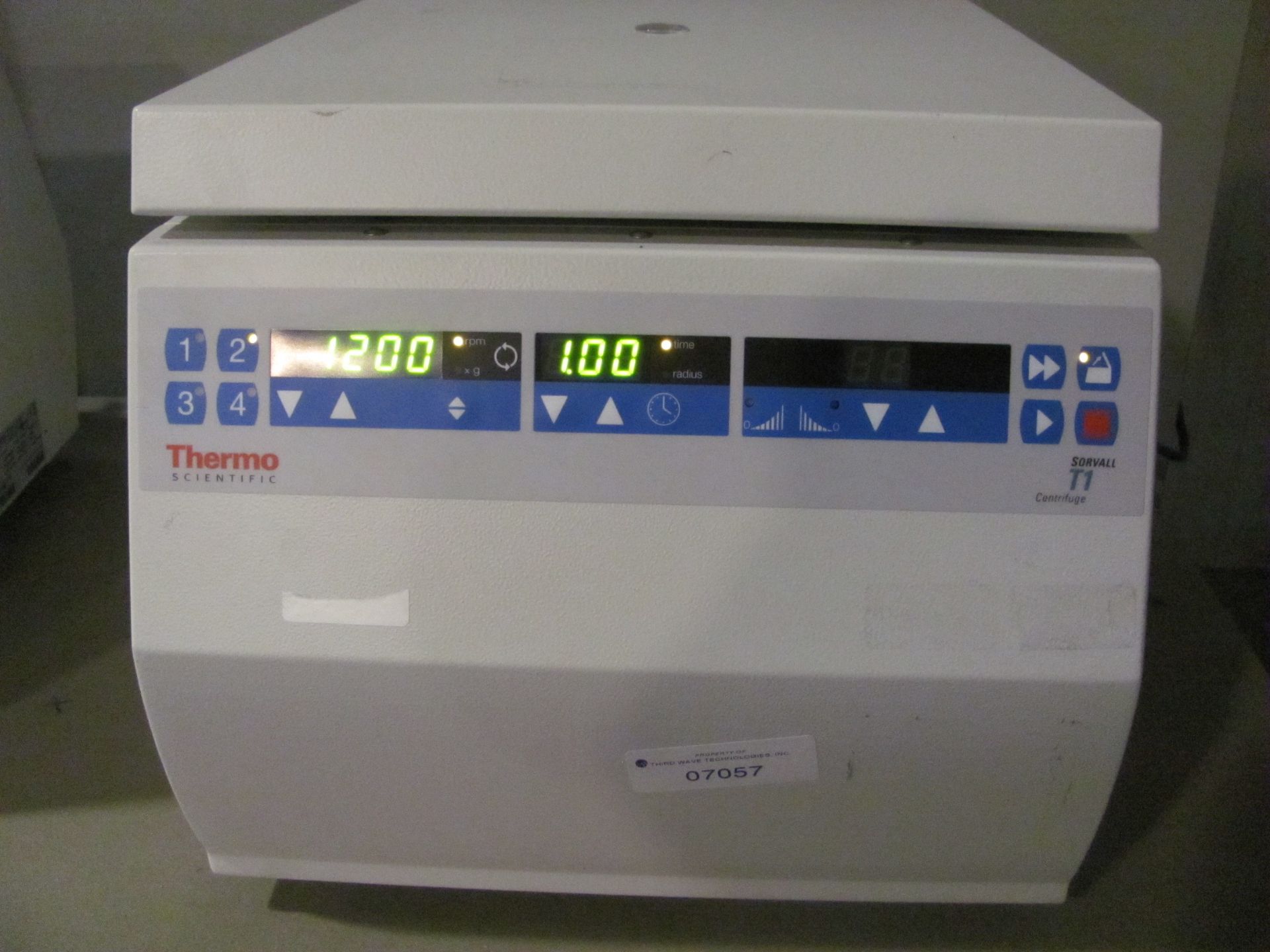 Thermo Fisher Scientific Sorvall T1 Centrifuge