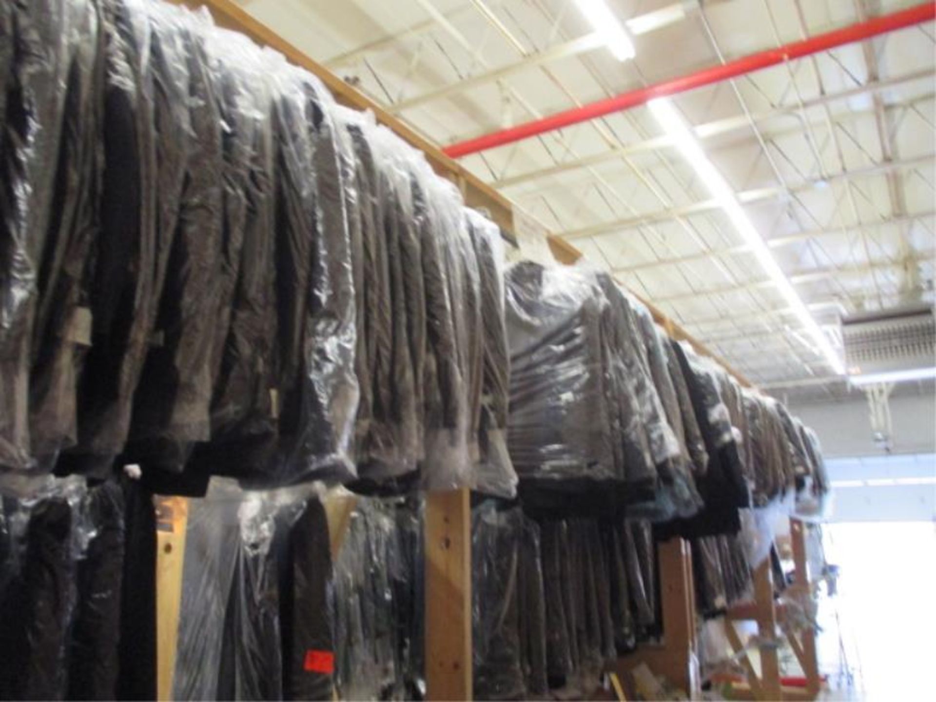 Notch Tux Coat, Men's, 100% Wool, Approx. 36, Sizes:40-52 - Image 4 of 4