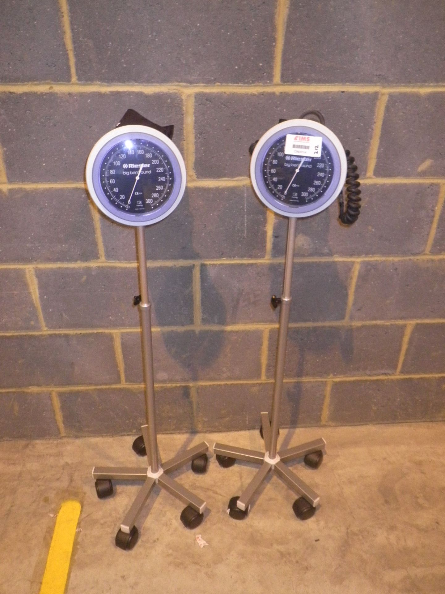 Riester Big Ben Round Sphygmomanometer x 2