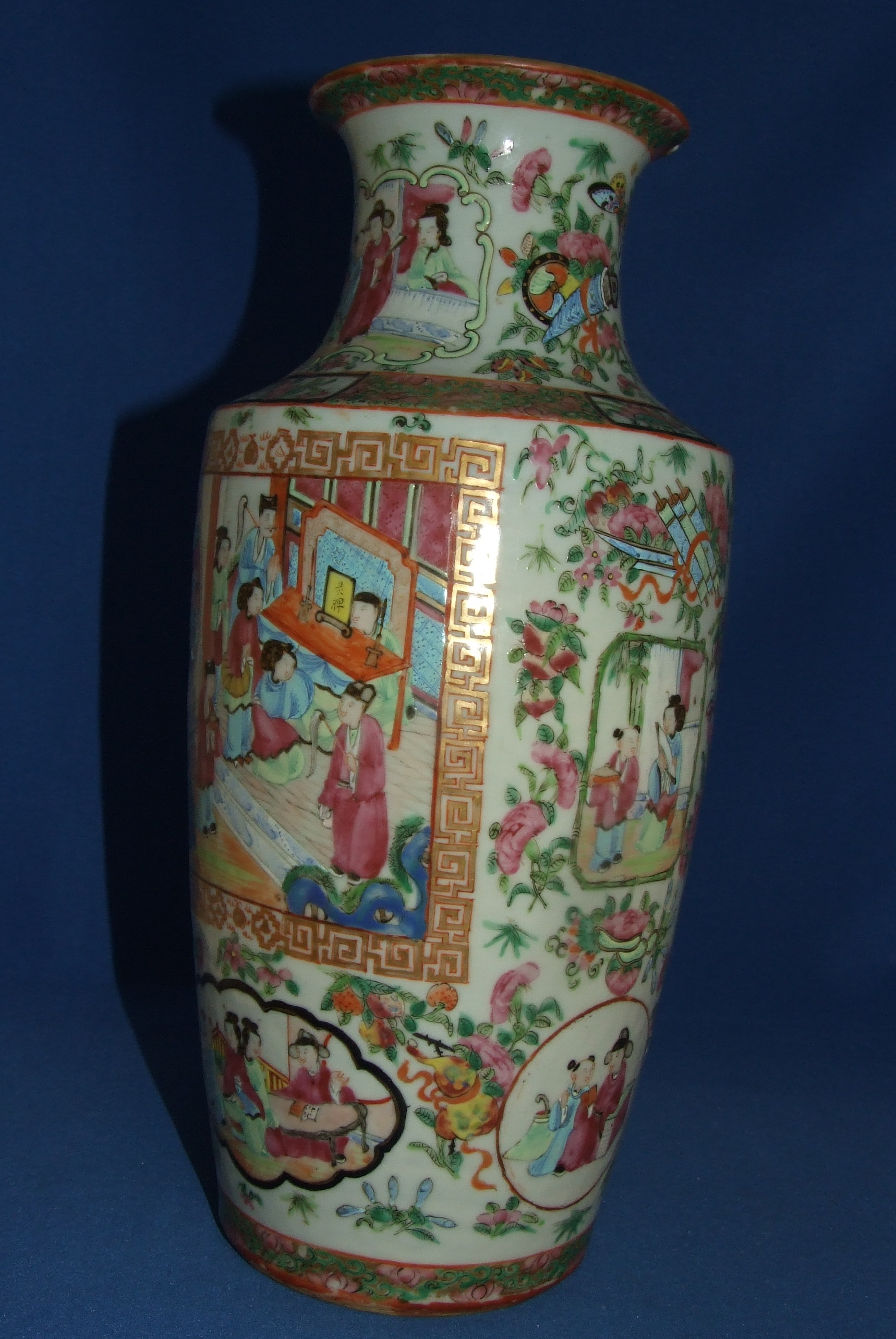 A Chinese porcelain famille rose vase, decorated figures, 34.5 cm high   Condition report  Report by