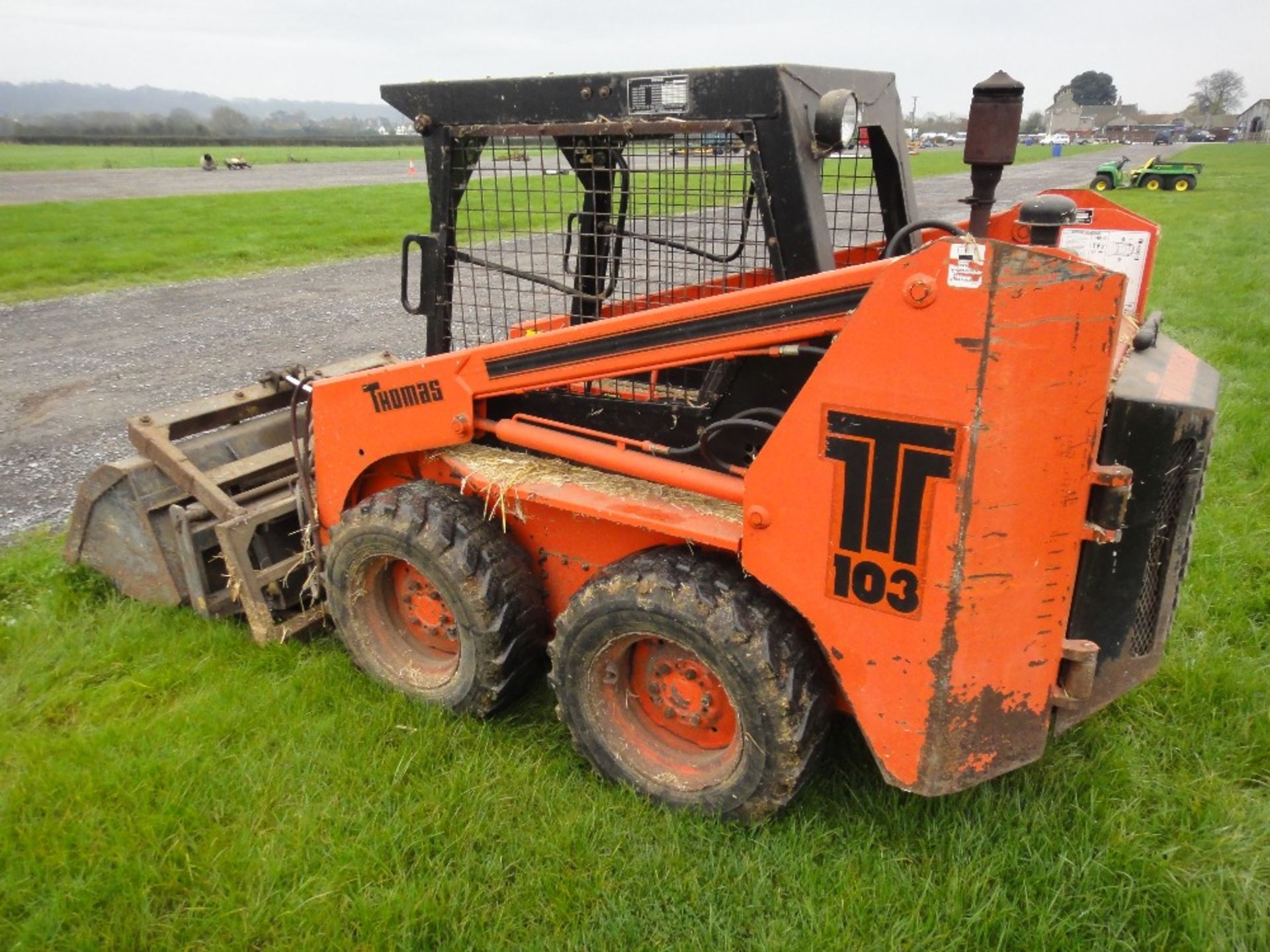 Thomas Skid Steer One Owner - Image 8 of 10