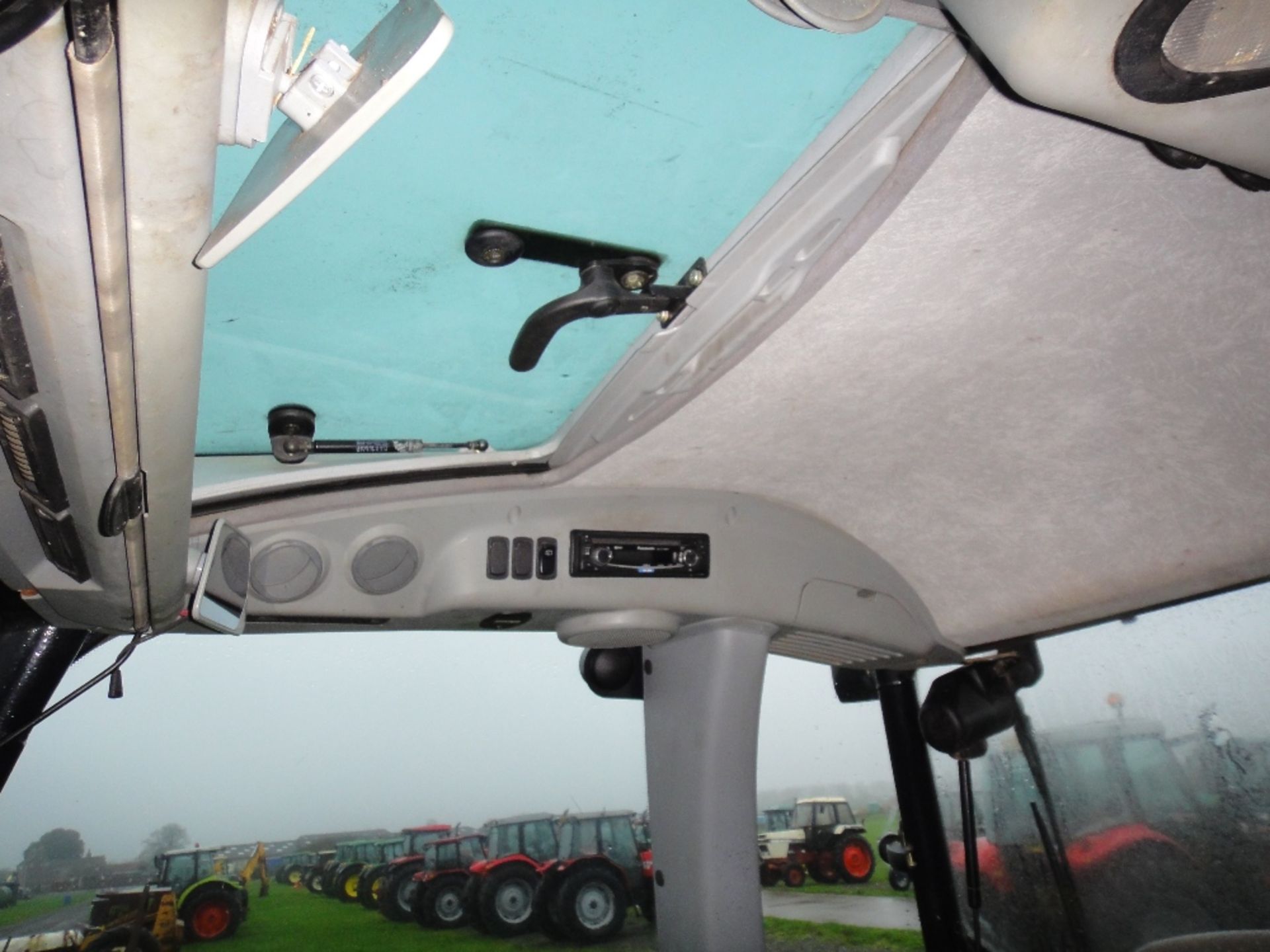 2007 Lamborghini R6120 4wd Tractor with Quickie Q45 Loader. V5 will be supplied - Image 7 of 7