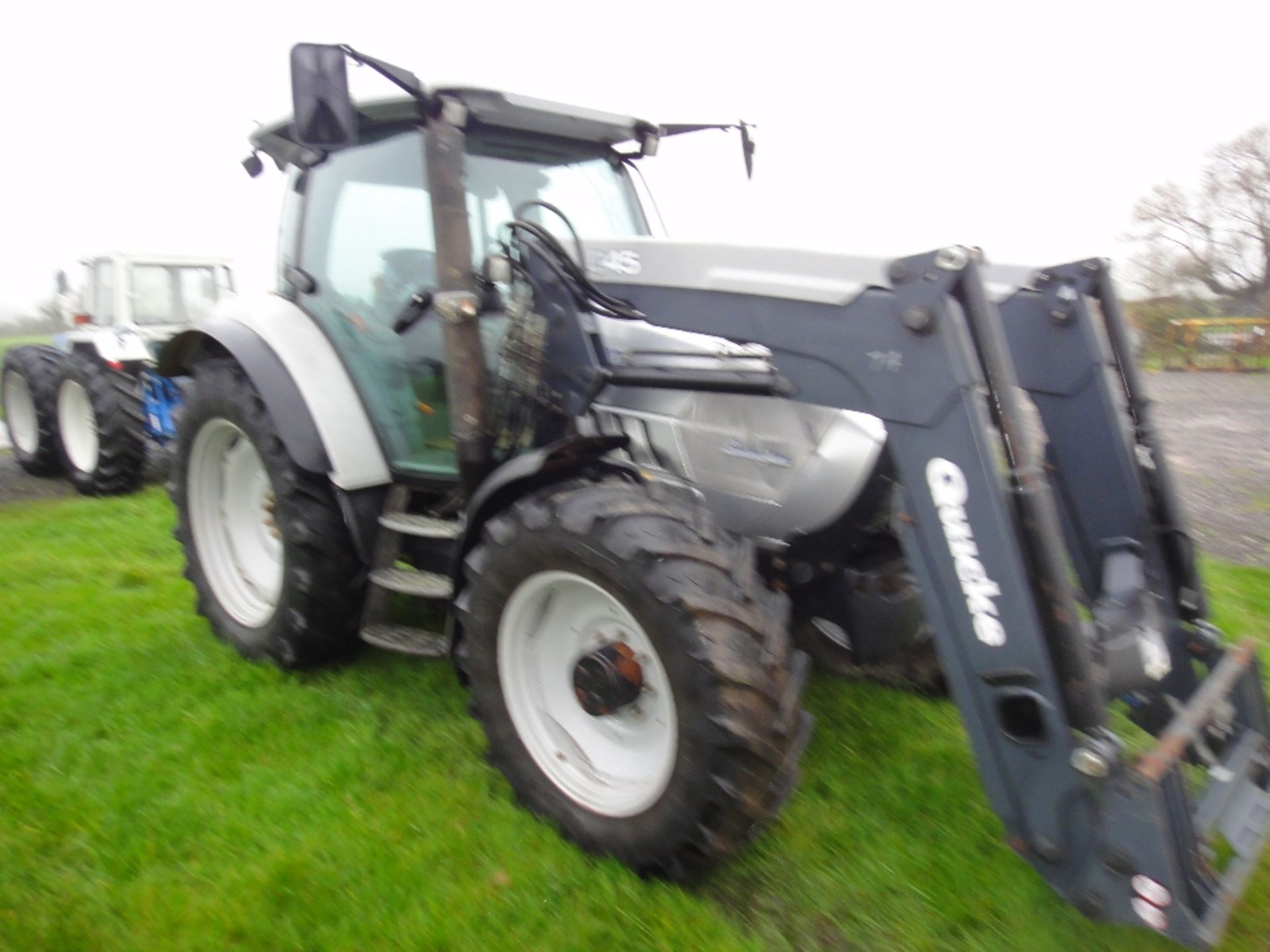 2007 Lamborghini R6120 4wd Tractor with Quickie Q45 Loader. V5 will be supplied - Image 3 of 7