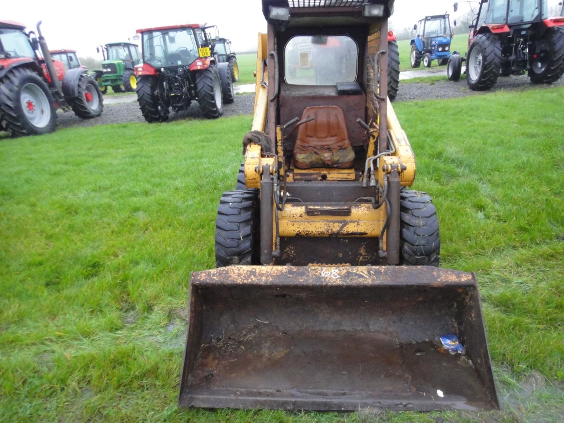 Case 1840 Skid Steer - Image 2 of 4