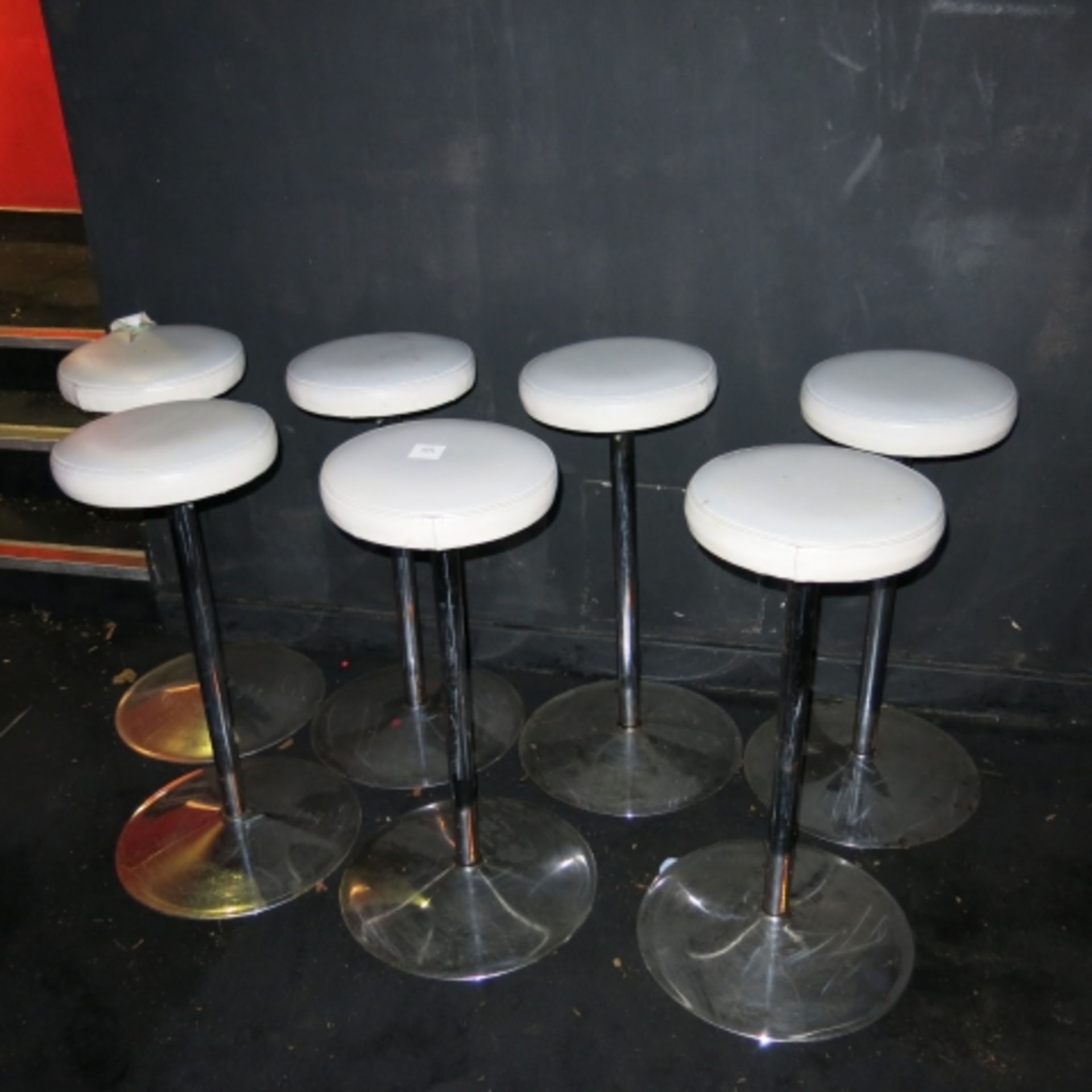 7 x Cream Upholstered Bar Stools, Height 800mm