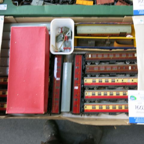 "Click here to bid.  A box of assorted Hornby Dublo Coaches including Royal Mail Set and a Goods