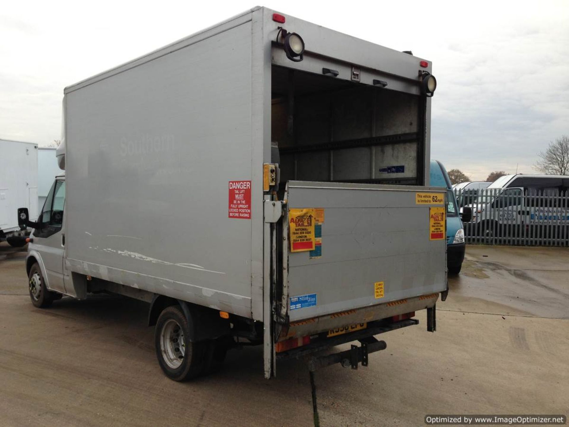 2008 58 REG SILVER FORD TRANSIT LUTON VAN WITH TAIL LIFT - Image 4 of 13