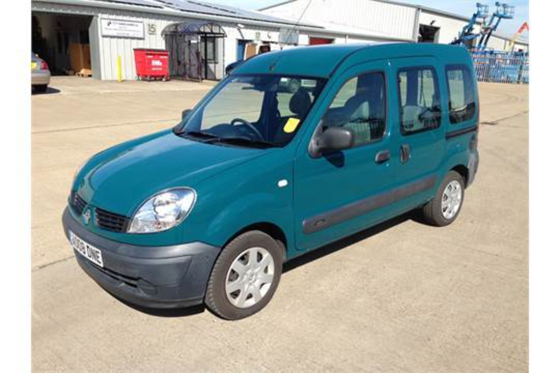 2008 08 REG RENAULT KANGOO DISABLED ACCESS CAR  31k