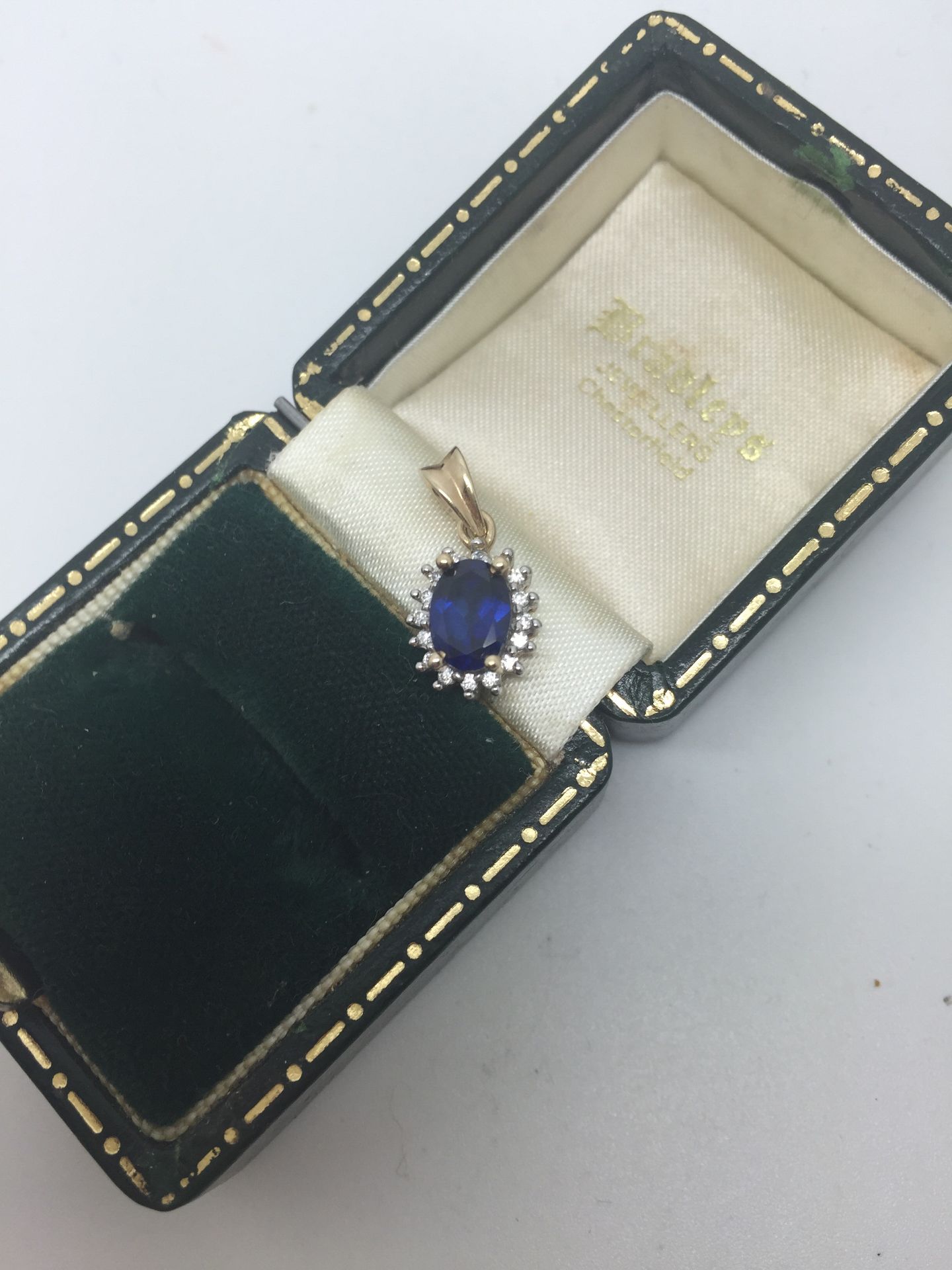 9ct GOLD DIAMOND & SAPPHIRE PENDANT - Image 3 of 5