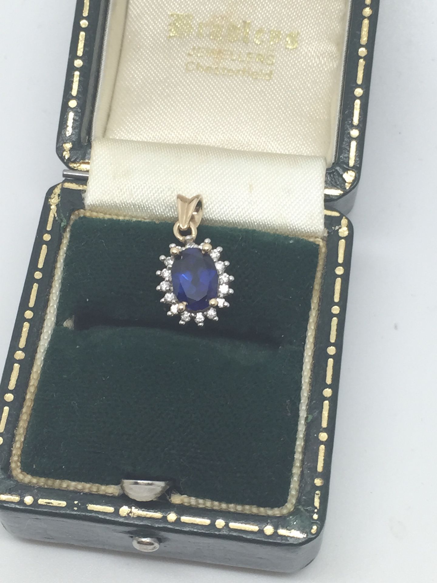 9ct GOLD DIAMOND & SAPPHIRE PENDANT