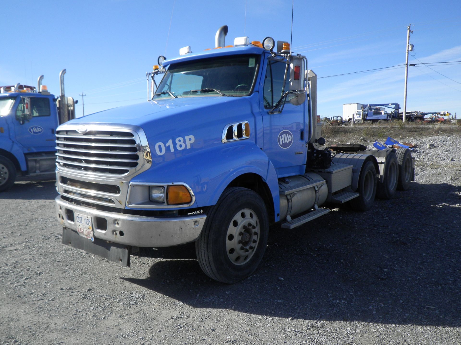 2008 STERLING MODEL L9500 TRI-AXLE (LIFT AXLE) TRUCK TRACTOR S/N 2FWNAZAV78AZ50308 W/ CAT MODEL