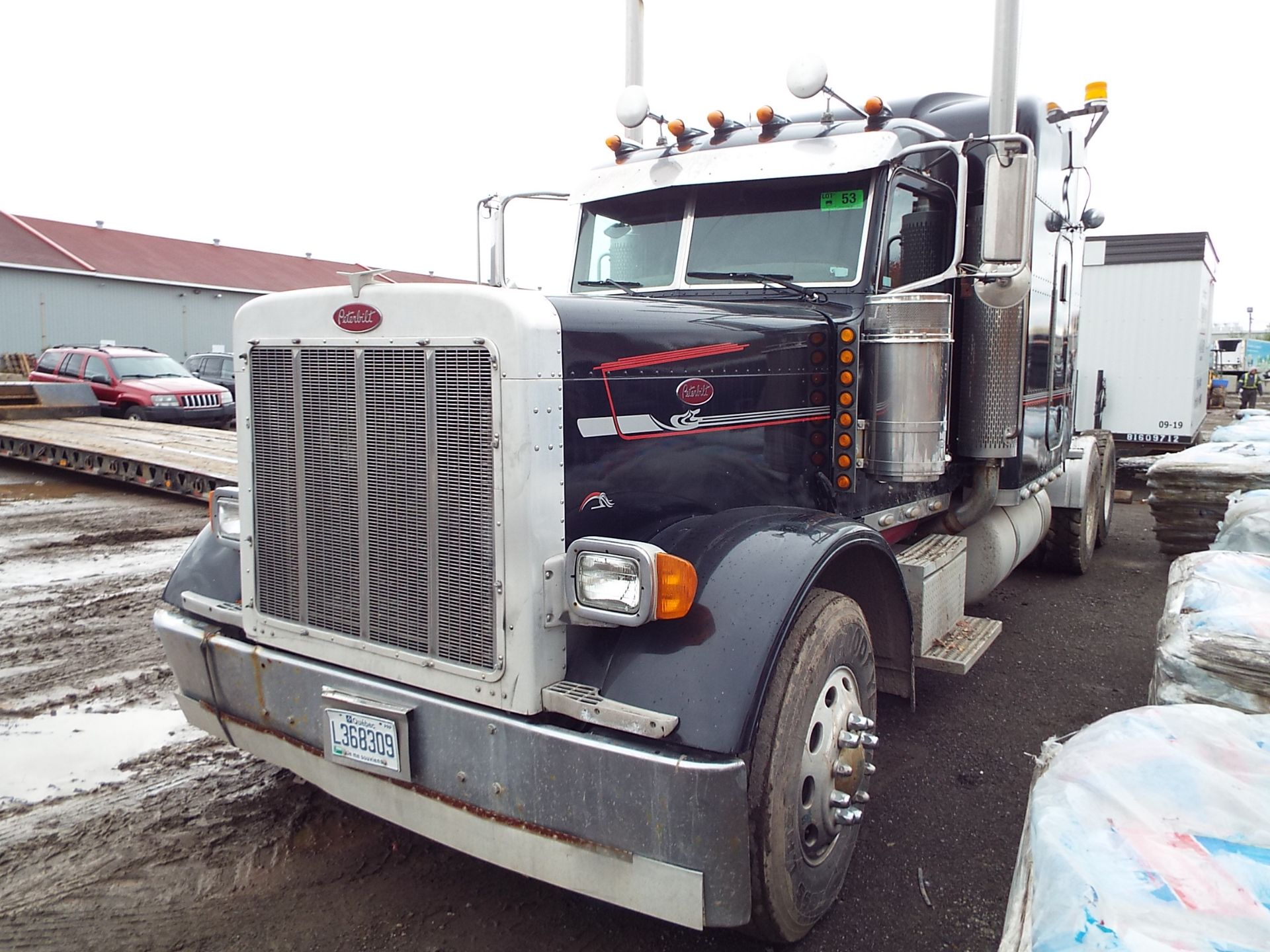 PETERBILT (2005) TT/CT SEMI TRACTOR TRUCK WITH CUMMINS DIESEL ENGINE, EATON FULLER 18 SPEED